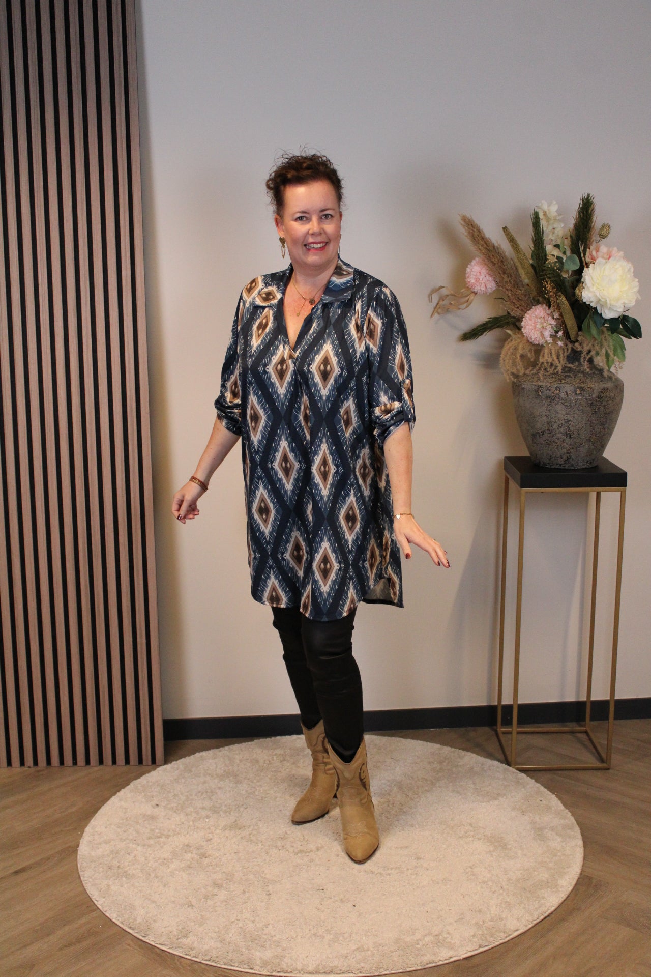Marloes | tuniek blauw met kraagje 38 t/m 48