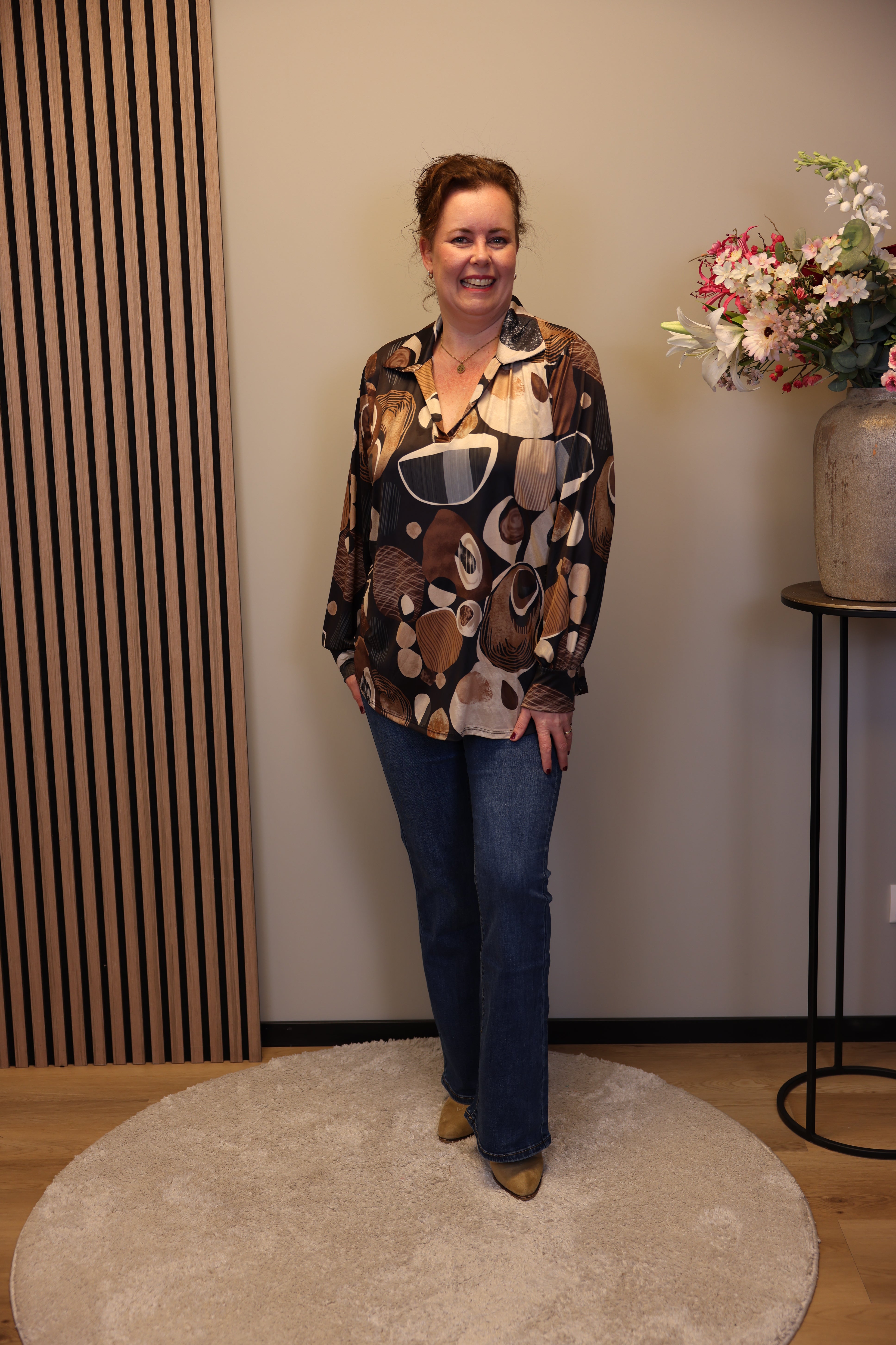 Giulia | Blouse zwart met kraagje 48 t/m 52