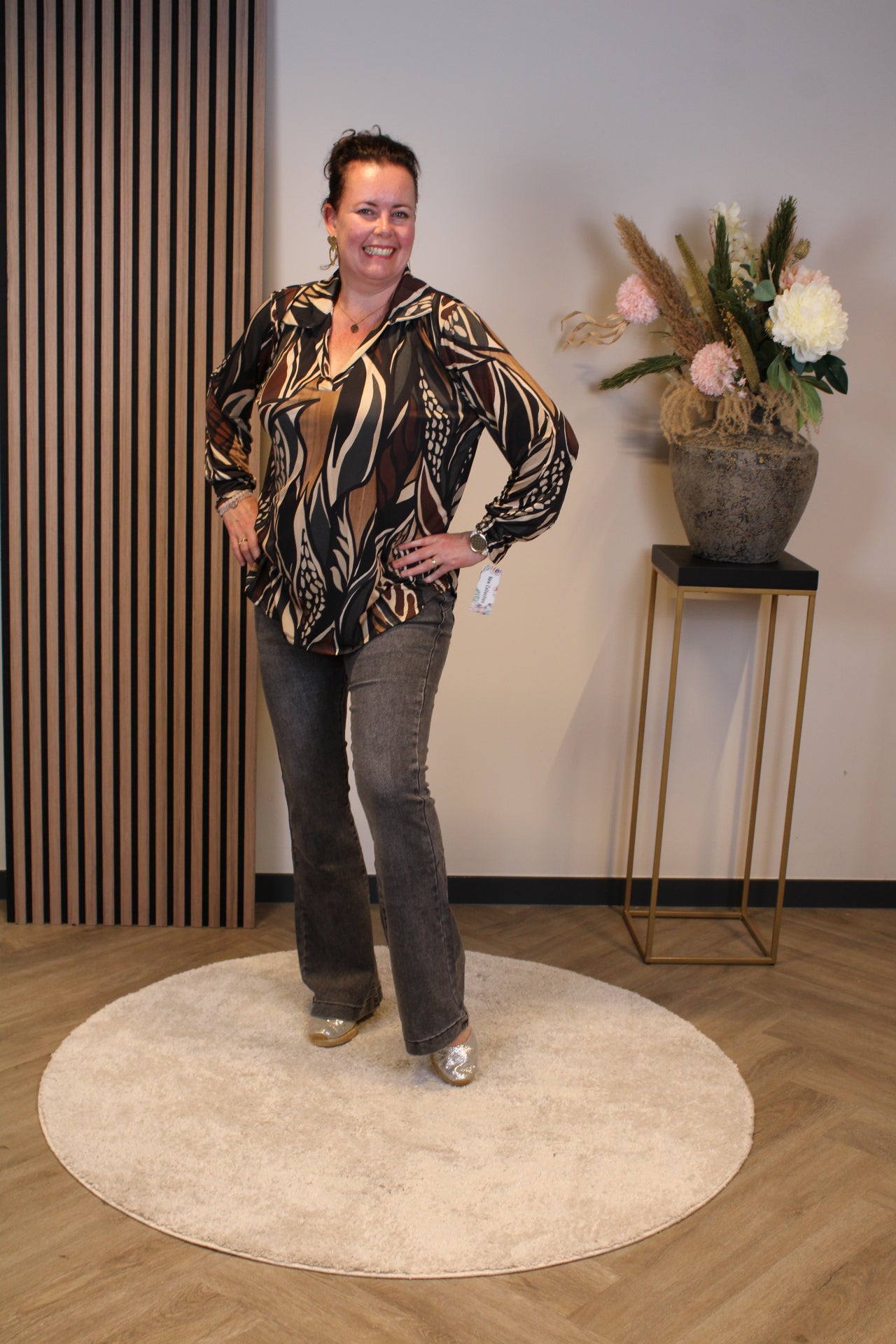 Mona | Blouse grijs met kraagje 38 t/m 48