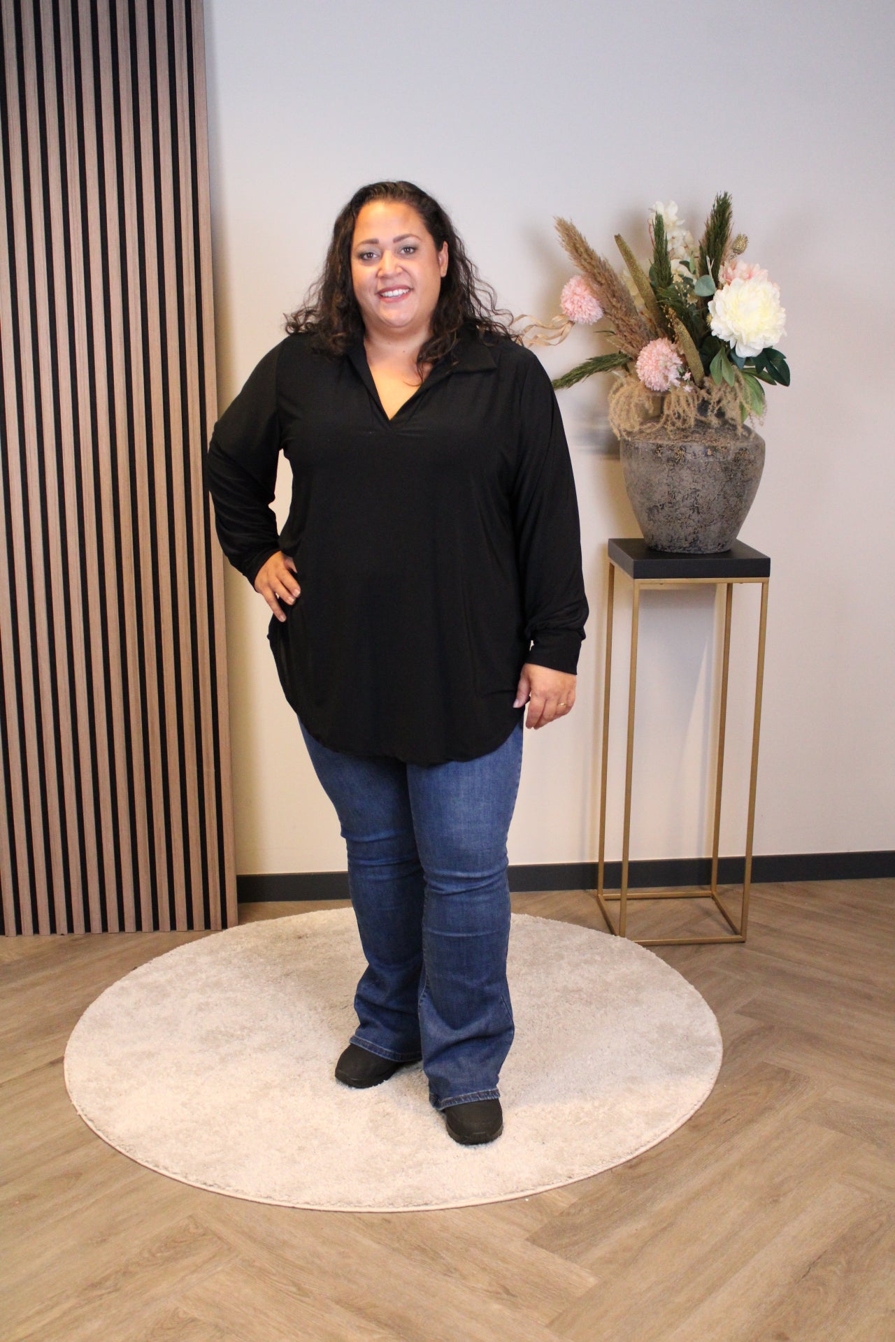 Sara | Blouse met kraagje zwart 48 t/m 52