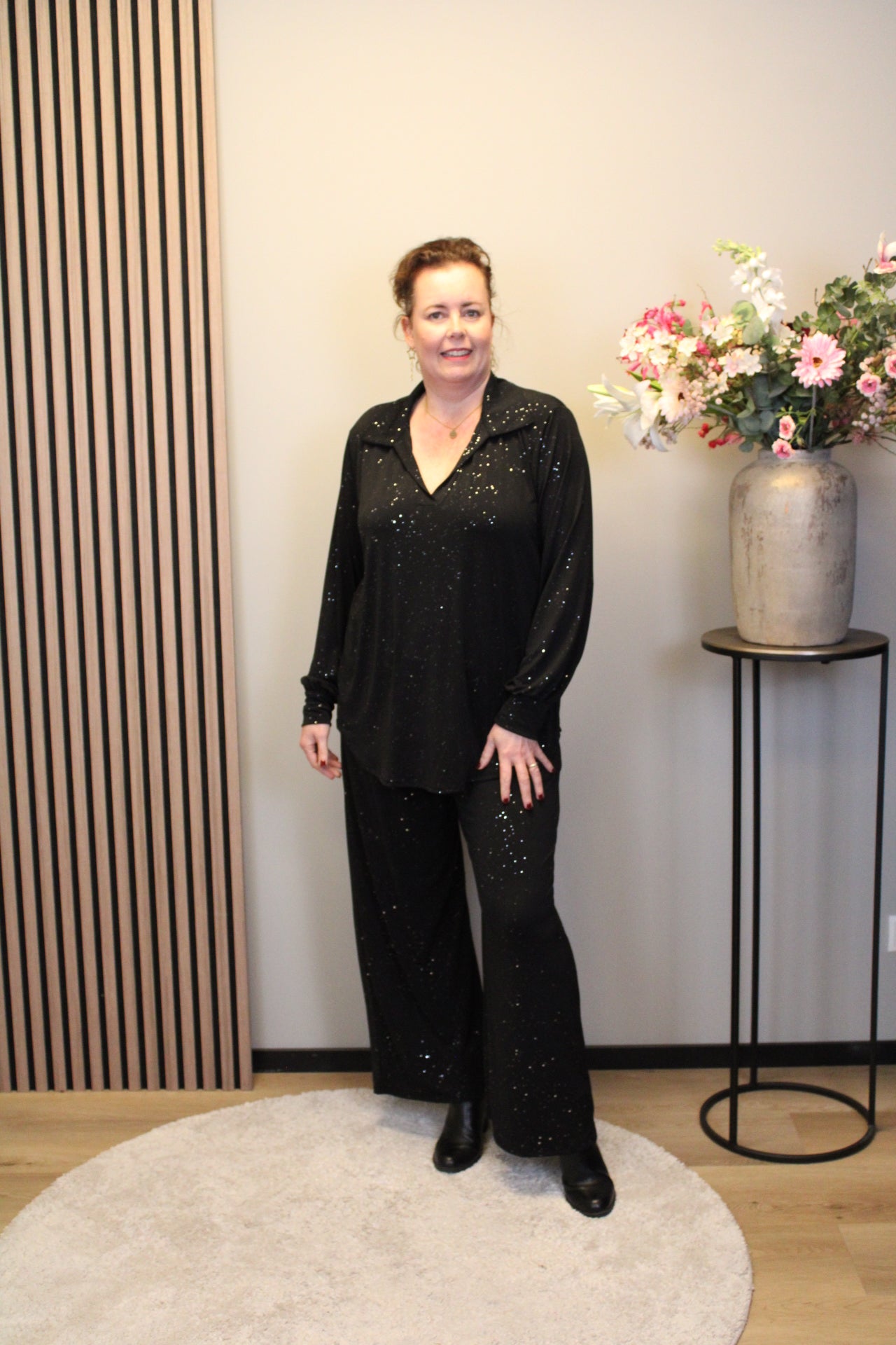 Aukje glitter | Broek zwart met zakken 48 t/m 54