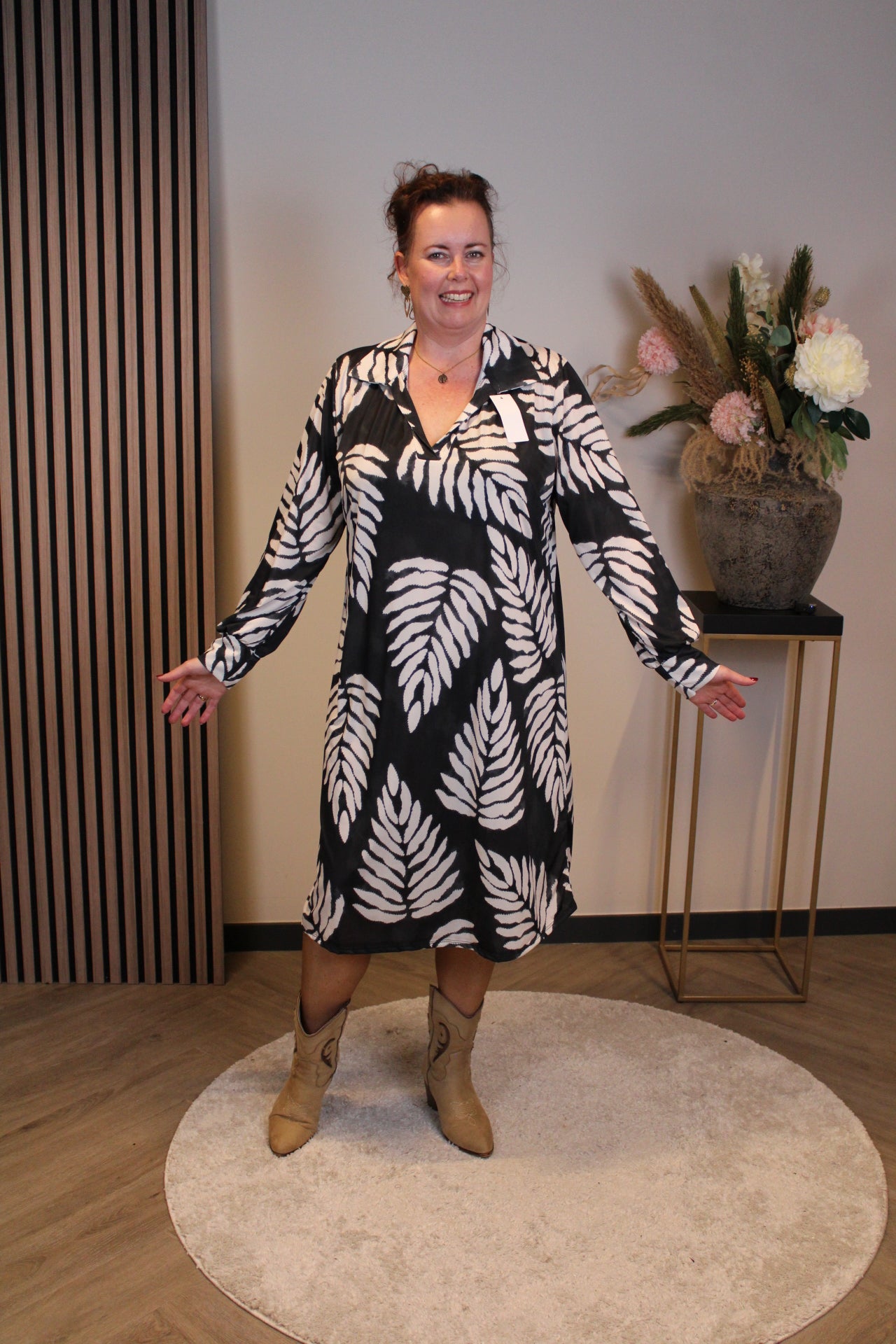 Novella | Jurk zwart met kraagje 38 t/m 46