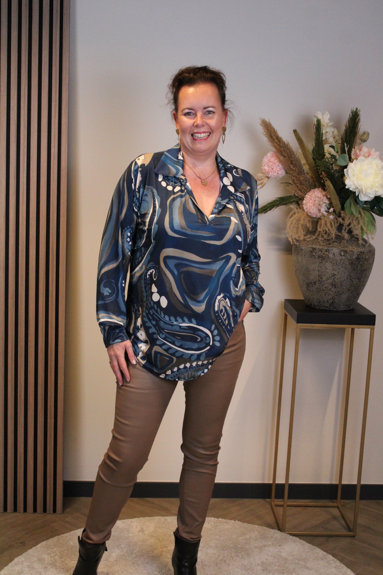 Helma | Blouse blauw met kraagje 38 t/m 48