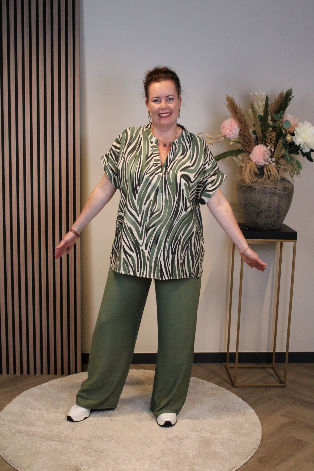 Laura | Broek groen viscose