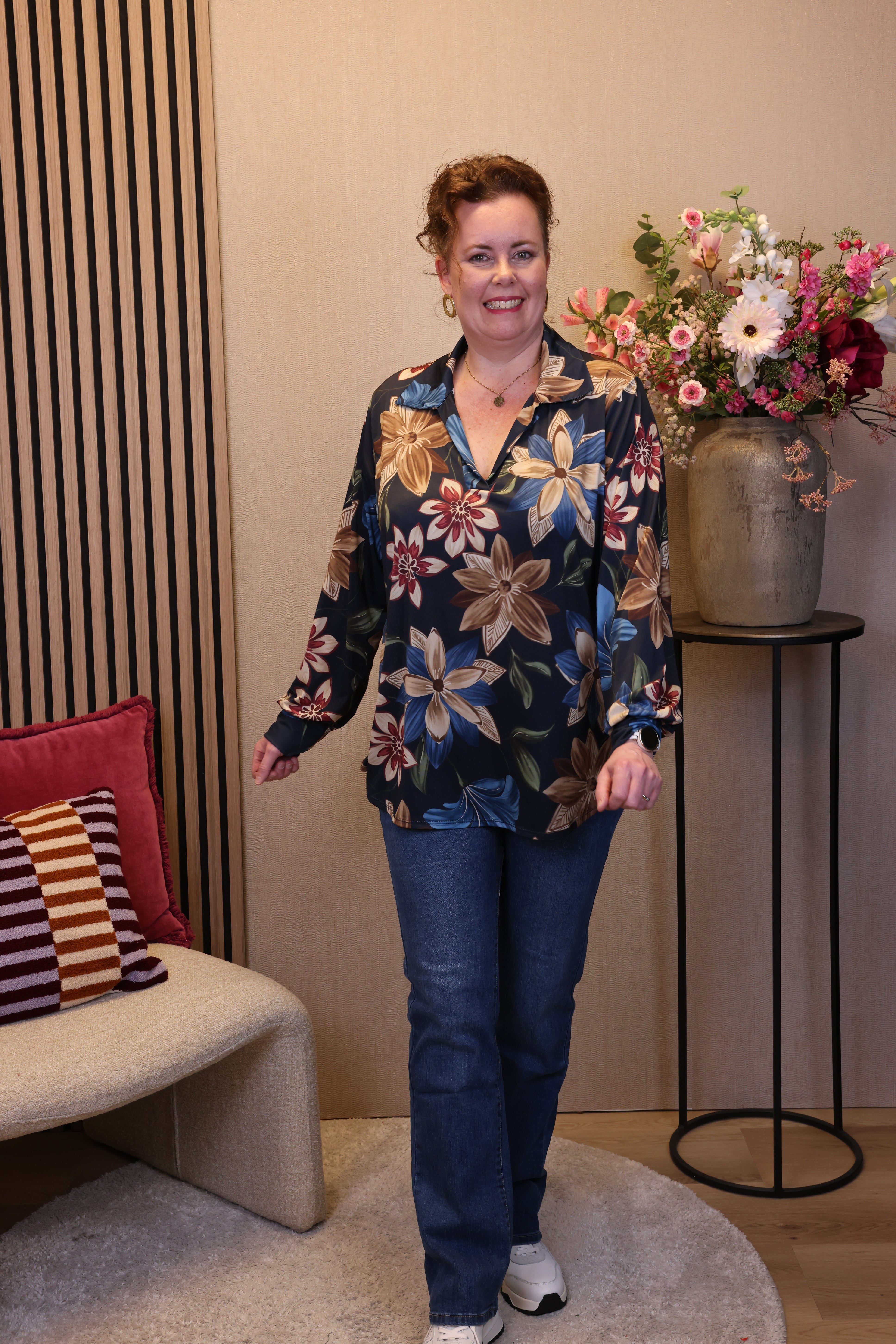 Runa | Blouse blauw met kraagje