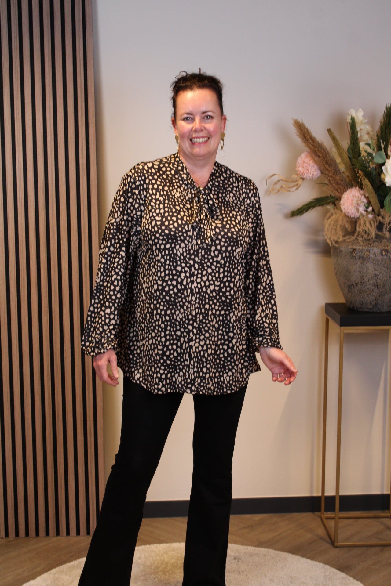 Janneke | Blouse zwart lange mouw 38 t/m 48