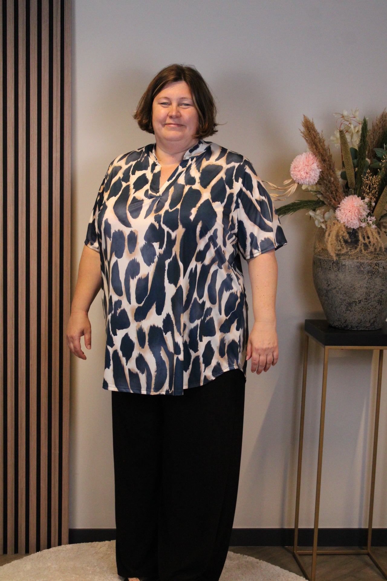 Lot | Blouse korte mouw 52 t/m 58