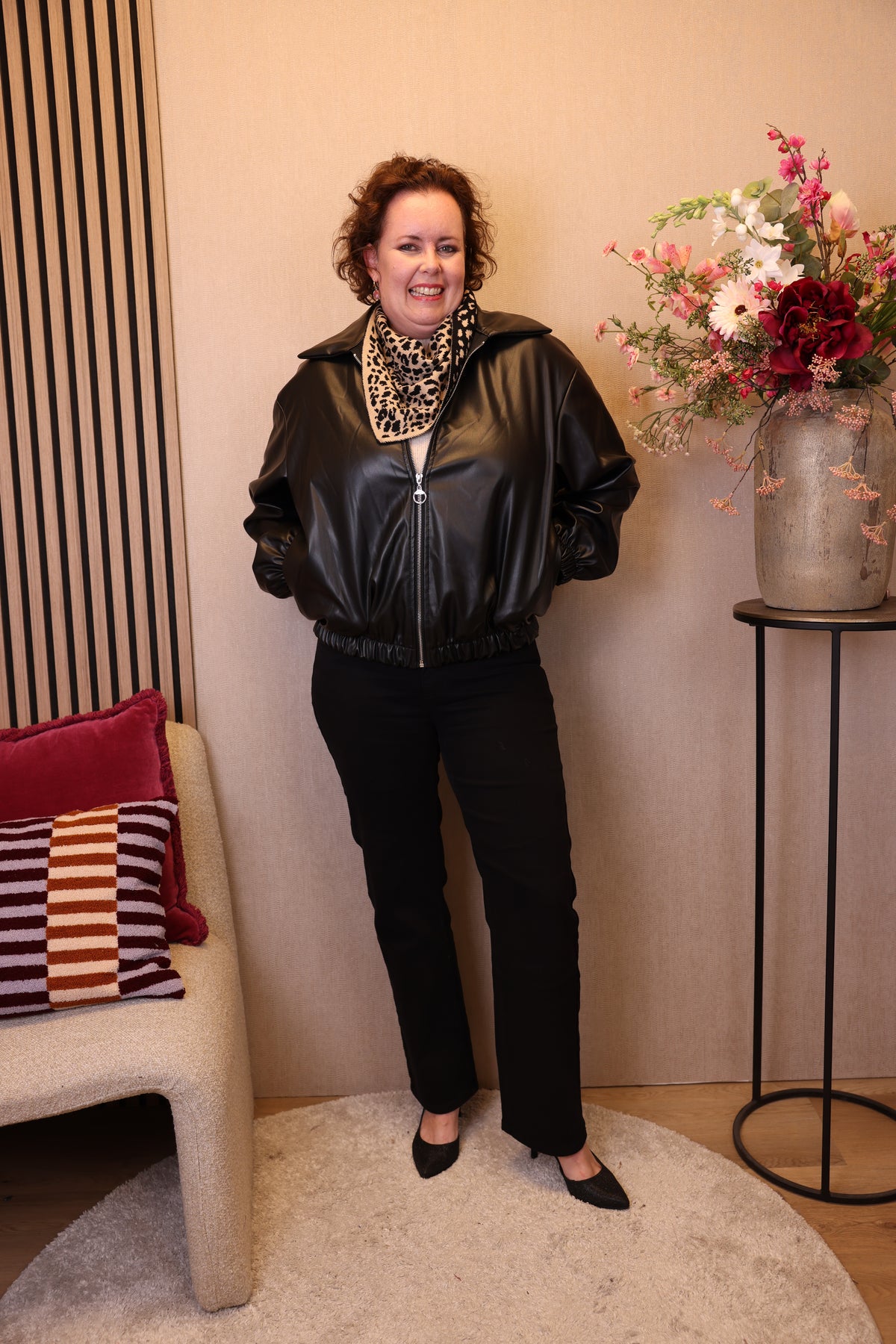 Kaia | leatherlook jasje zwart