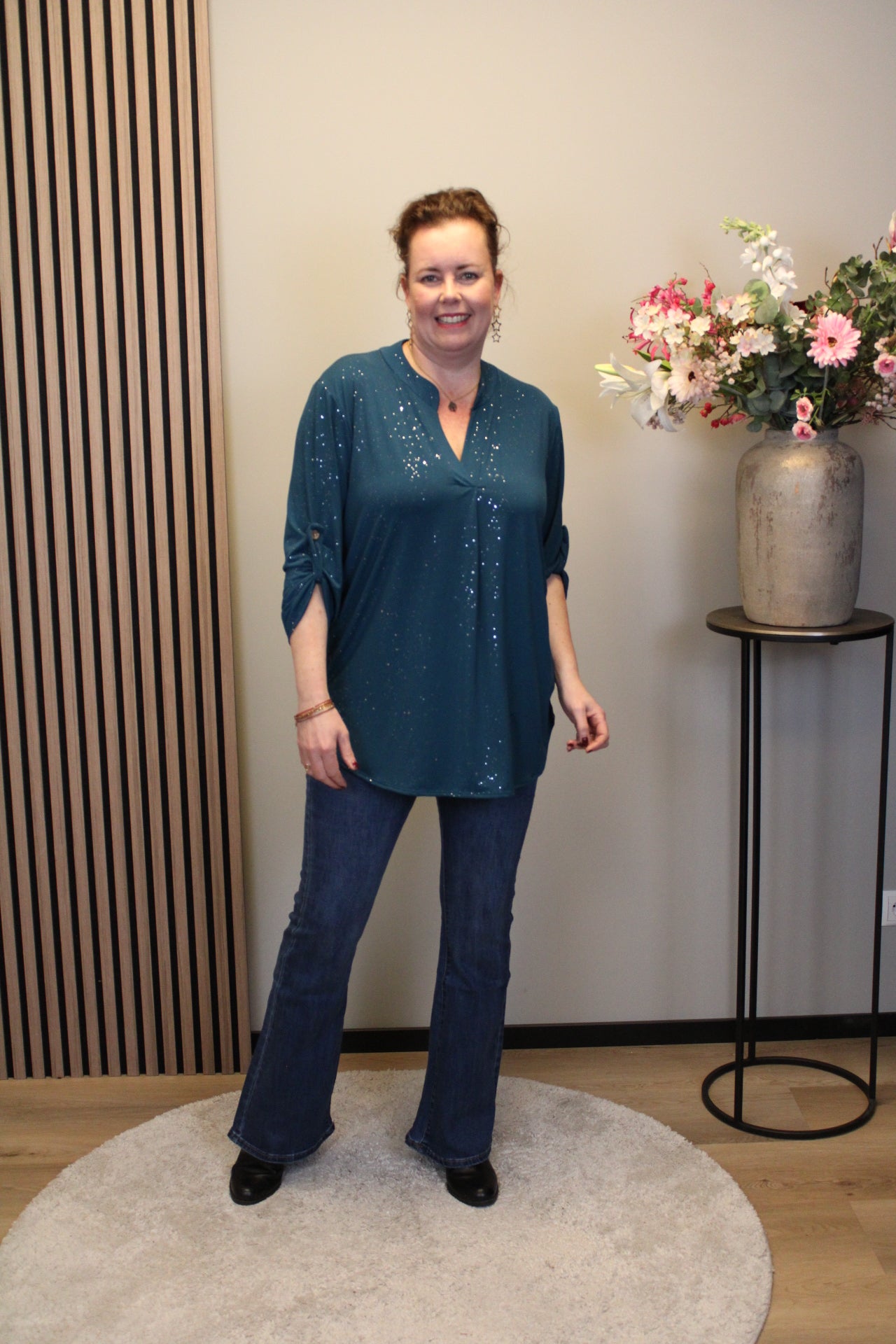 Mieke glitter | Blouse aqua met lange mouw 48 t/m 52