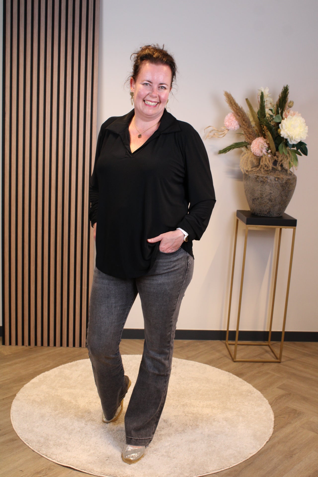 Sara | Blouse met kraagje zwart 48 t/m 52