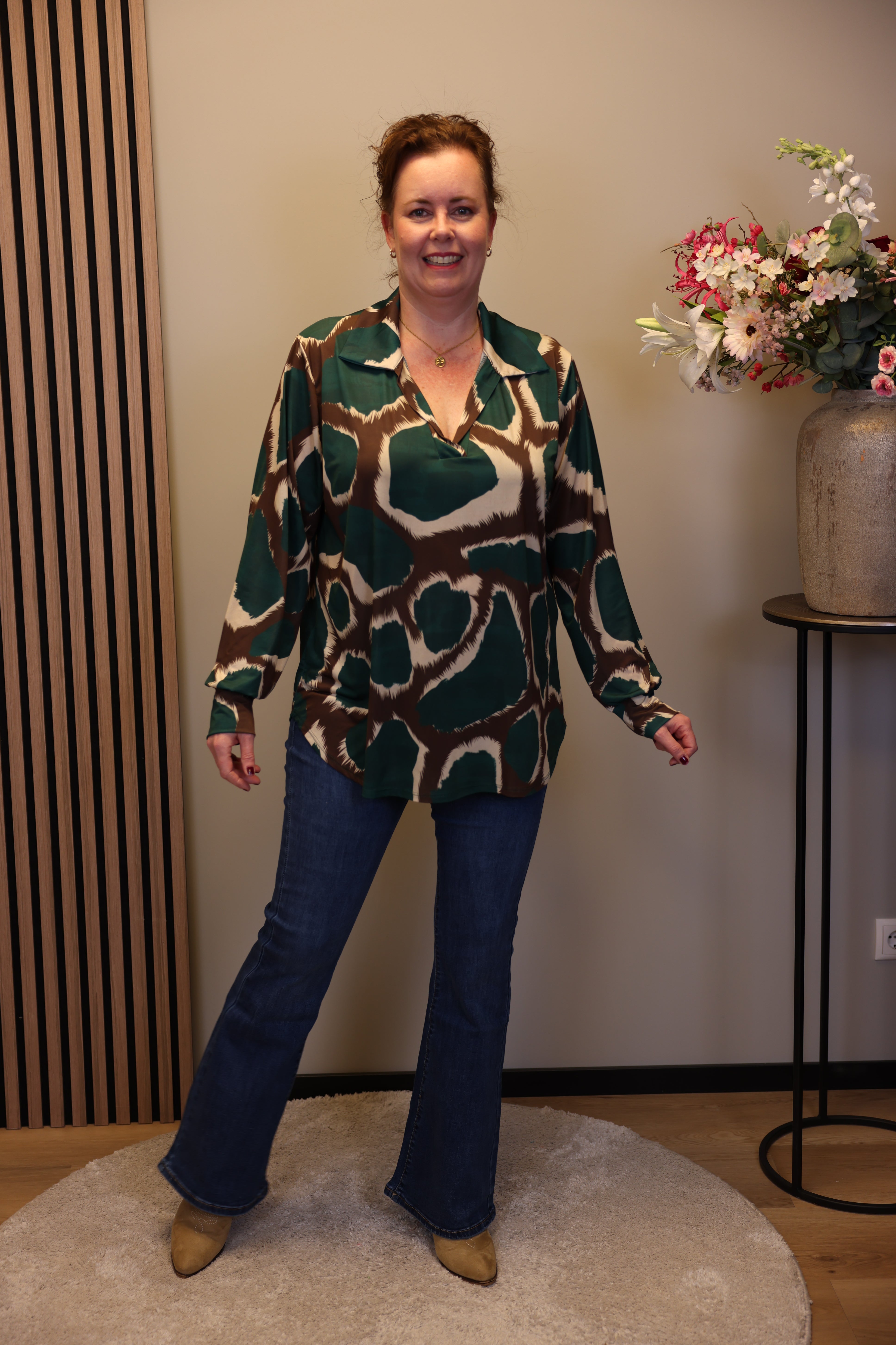 Laura | Blouse groen met kraagje 38 t/m 48