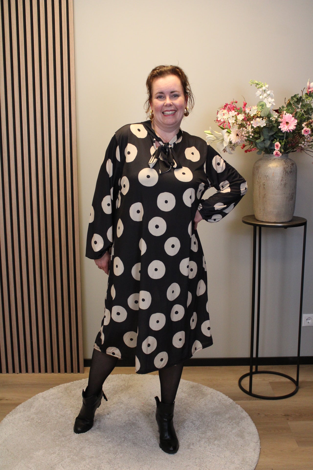 Lisan | Jurk zwart met strikje 38 t/m 46