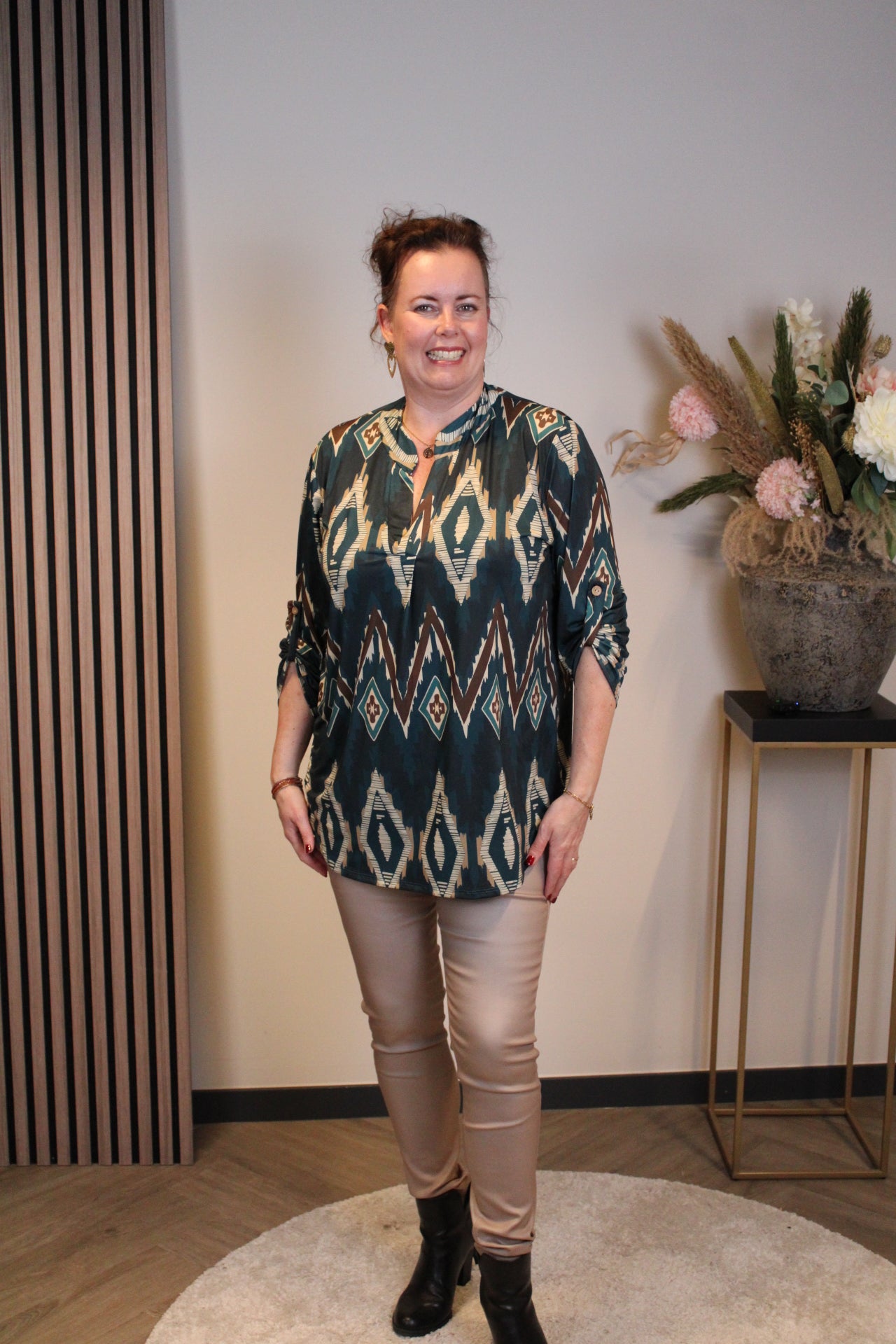 Claire | Blouse aqua lange mouw 38 t/m 48