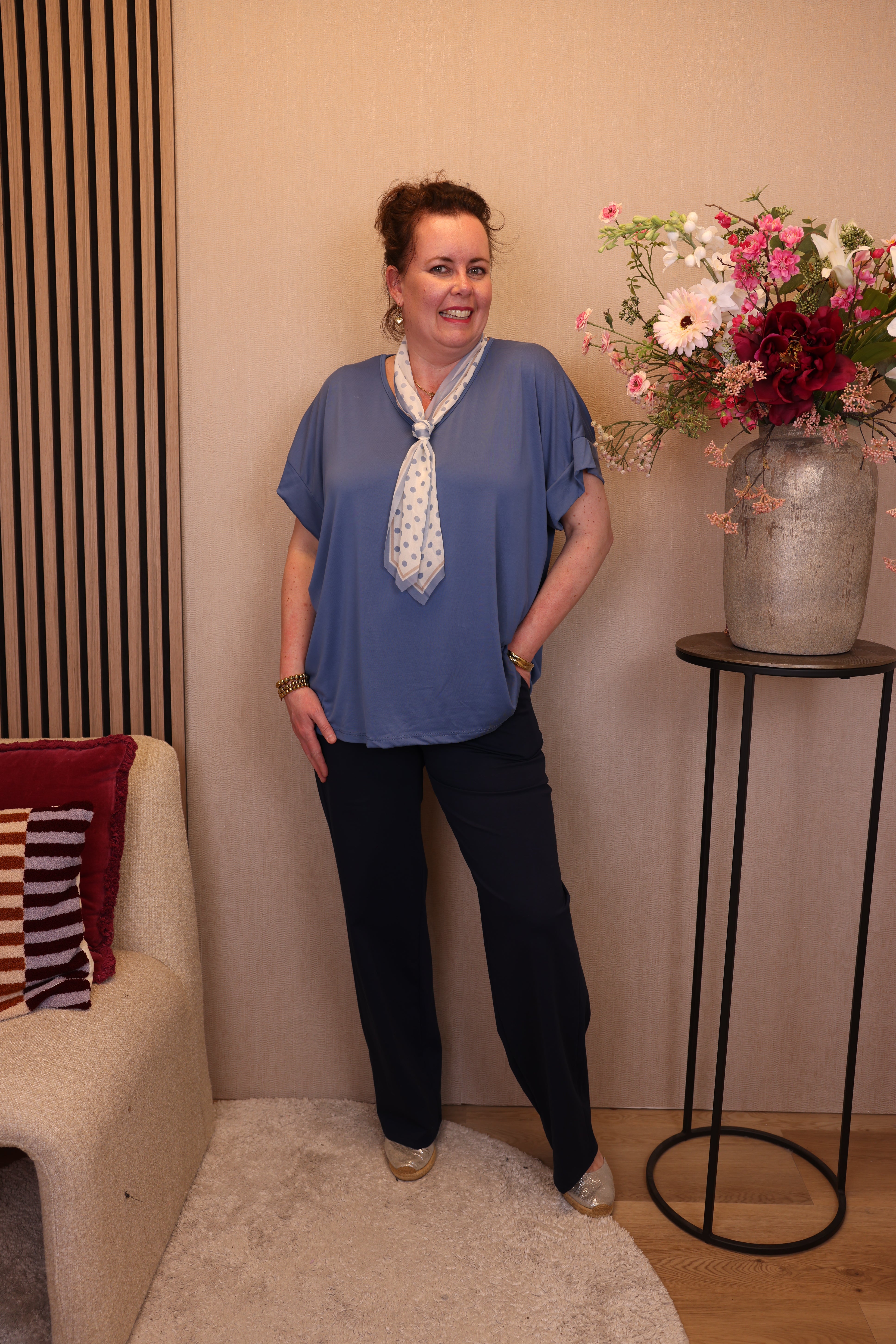 Mieke | Top blauw + gratis sjaal