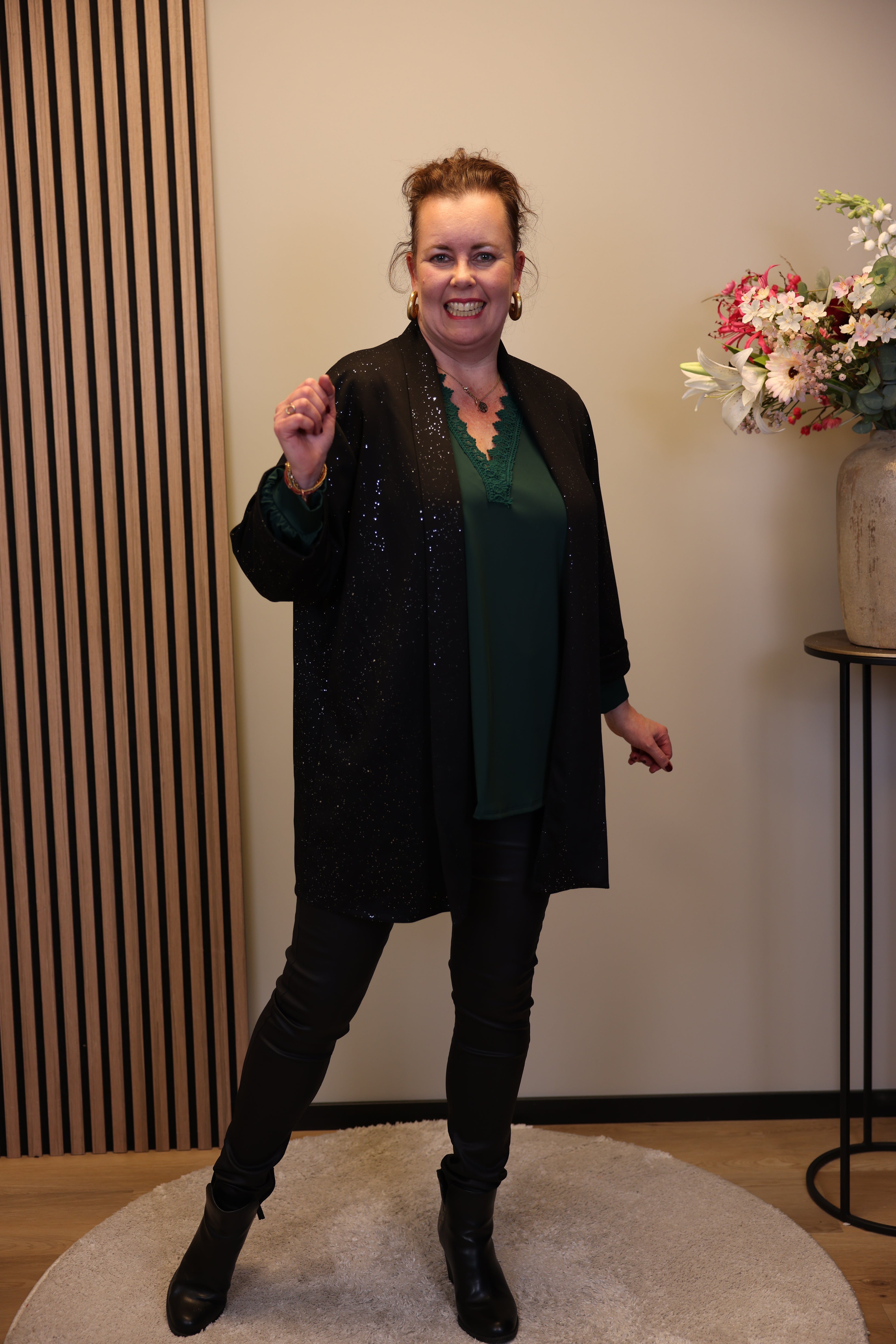 Kiana | vest glitter zwart 46 t/m 50