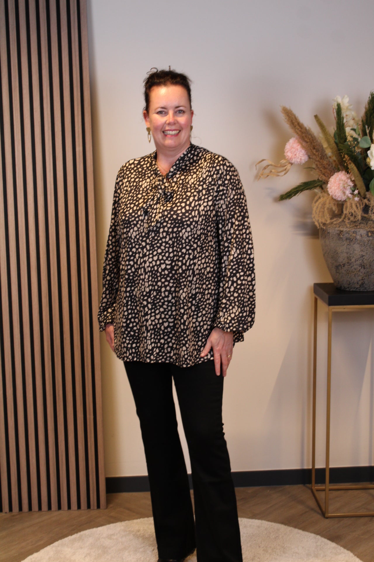 Janneke | Blouse zwart lange mouw 38 t/m 48
