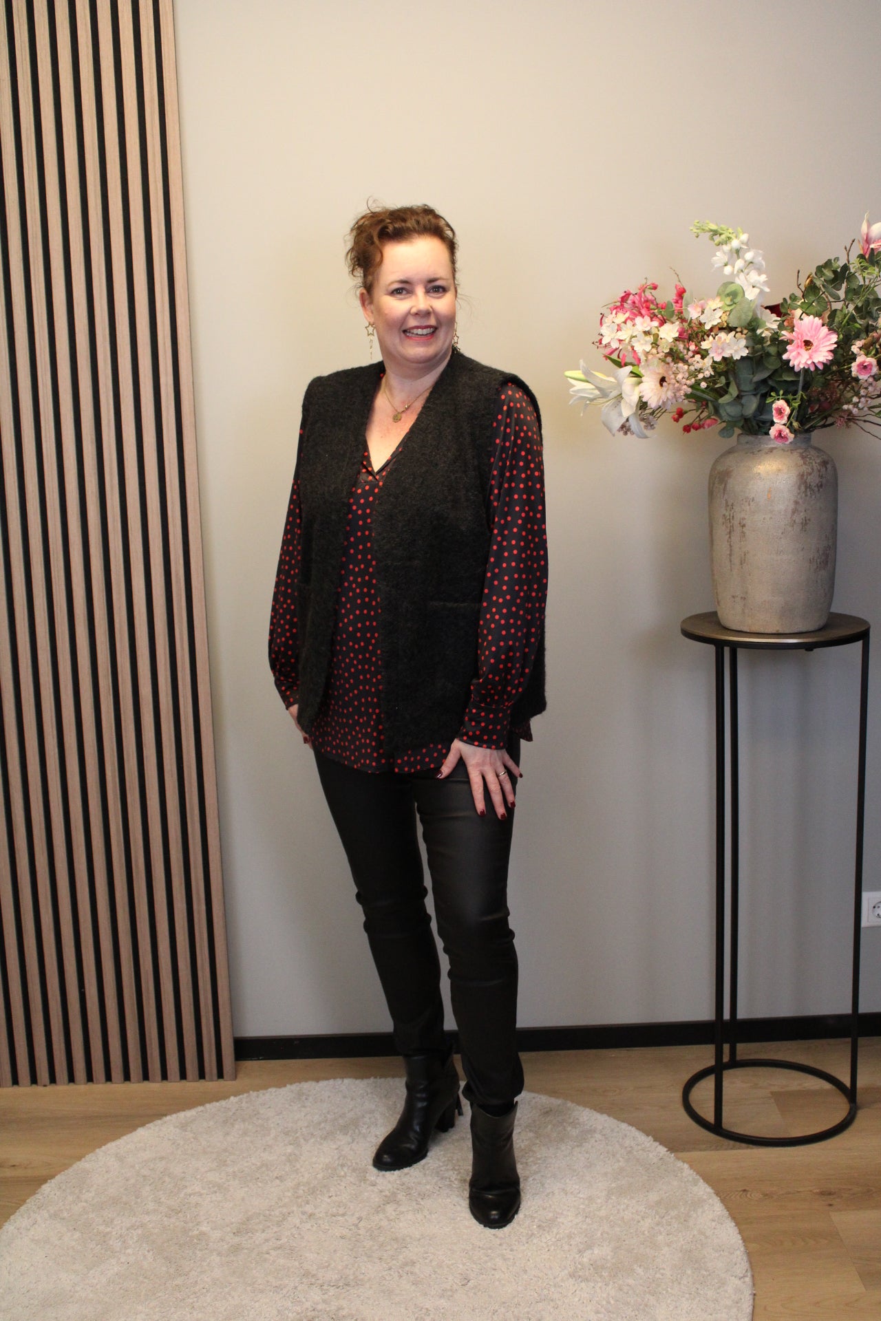 Madison | Blouse zwart met kraagje