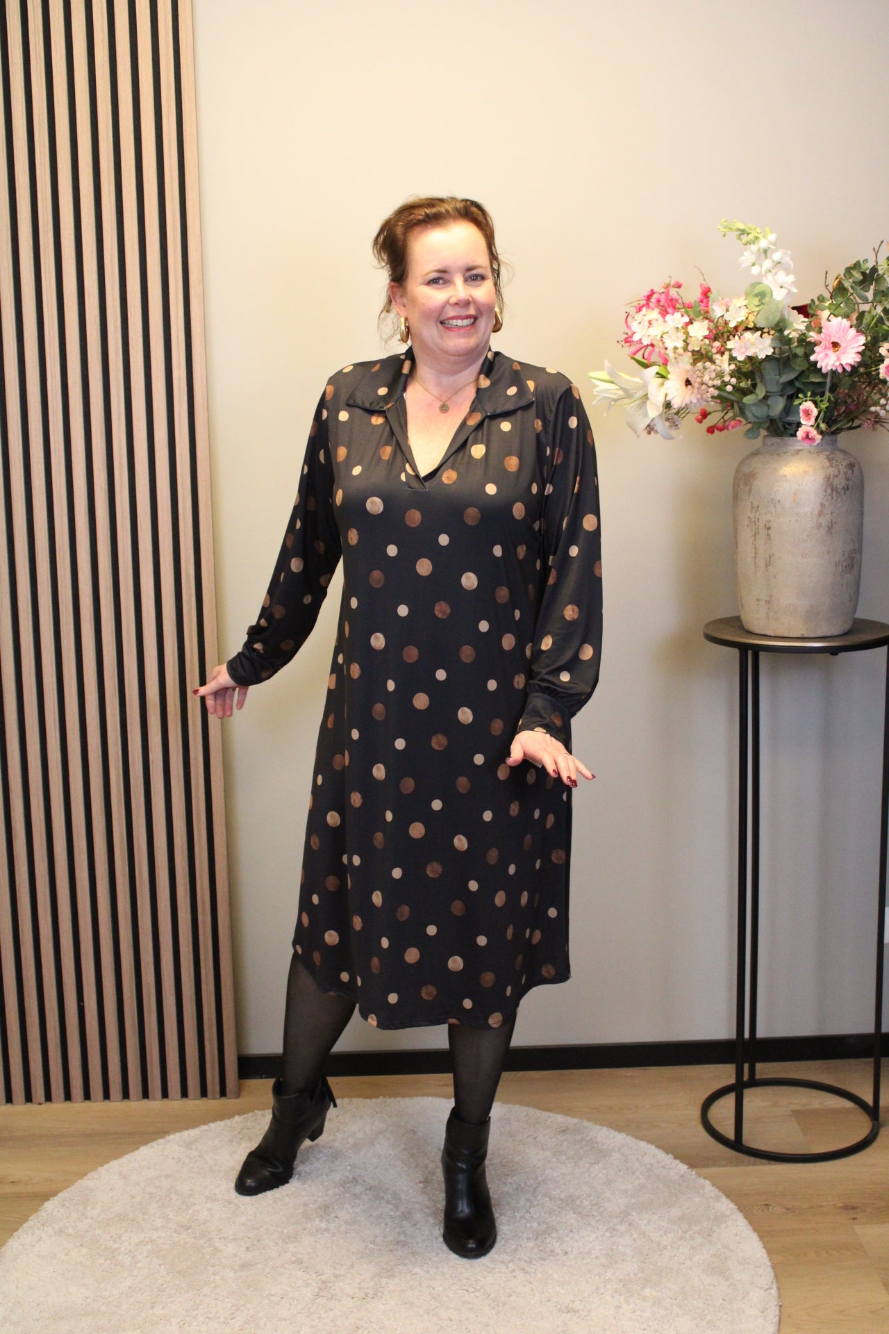 Grace | Jurk zwart met kraagje 46 t/m 50