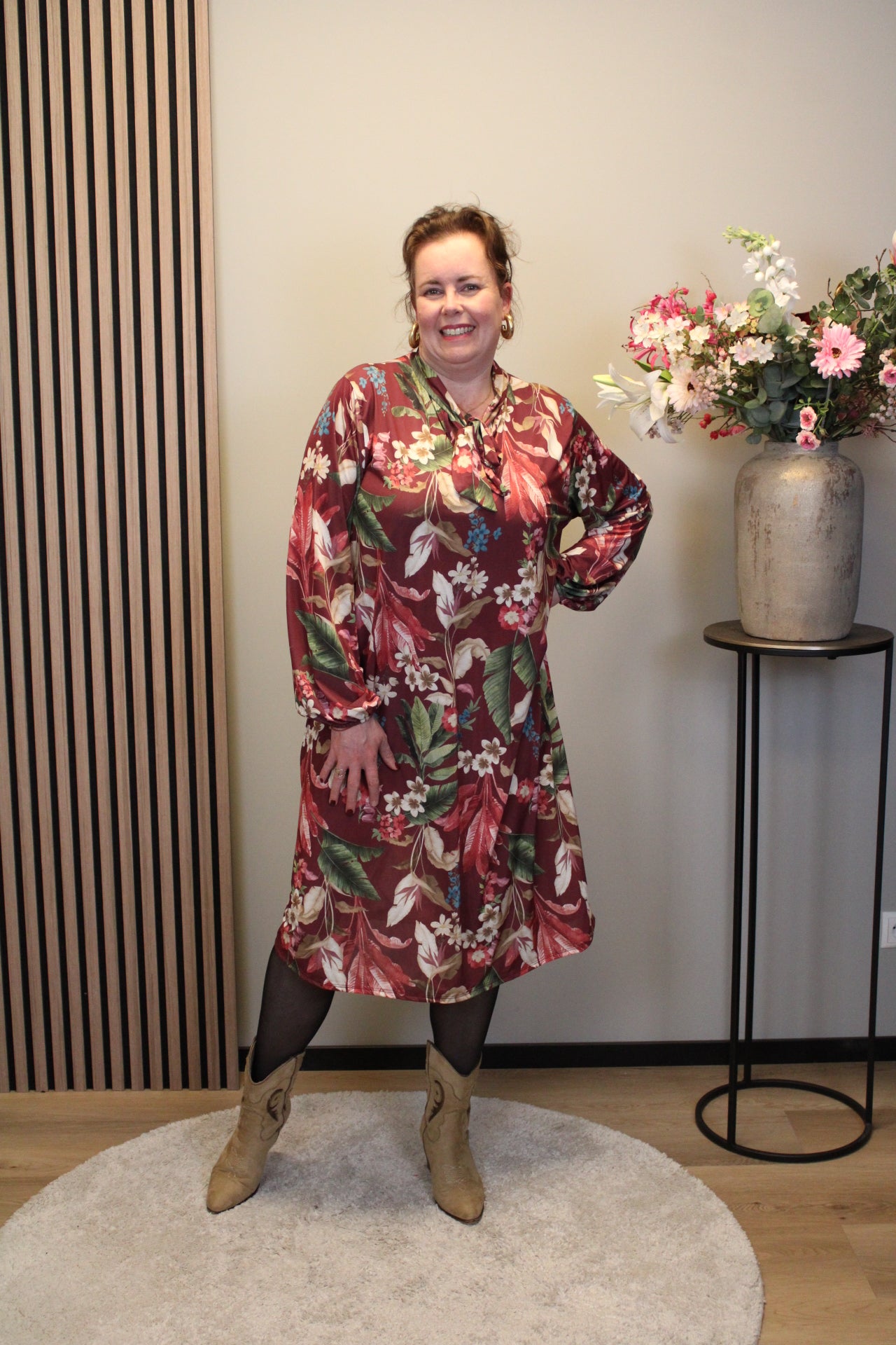 Thirza | Jurk roze met strikje 38 t/m 46