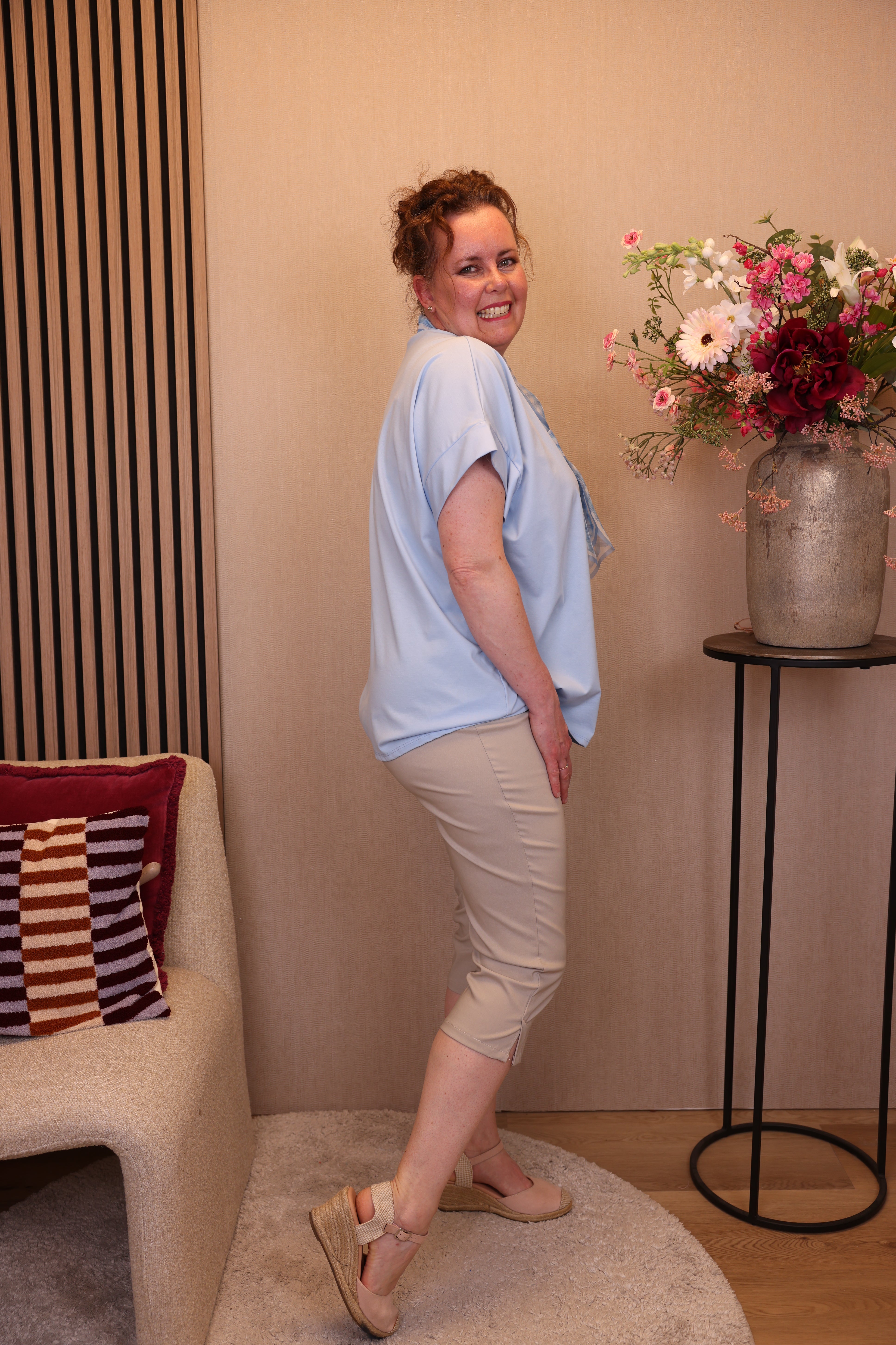 Jasmijn | Broek kort beige viscose