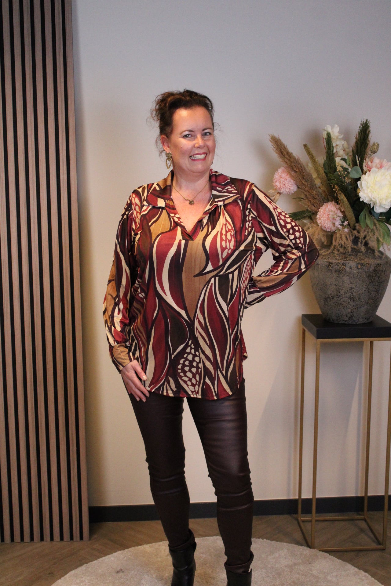 Mona | Blouse rood met kraagje 48 t/m 52