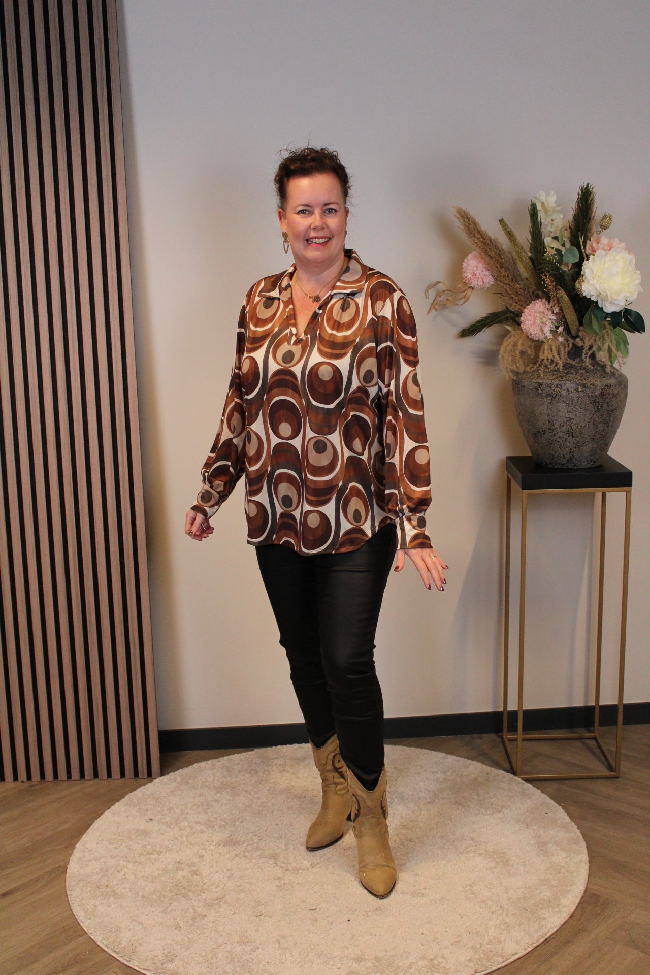 Jolisa | Blouse oranje met kraagje