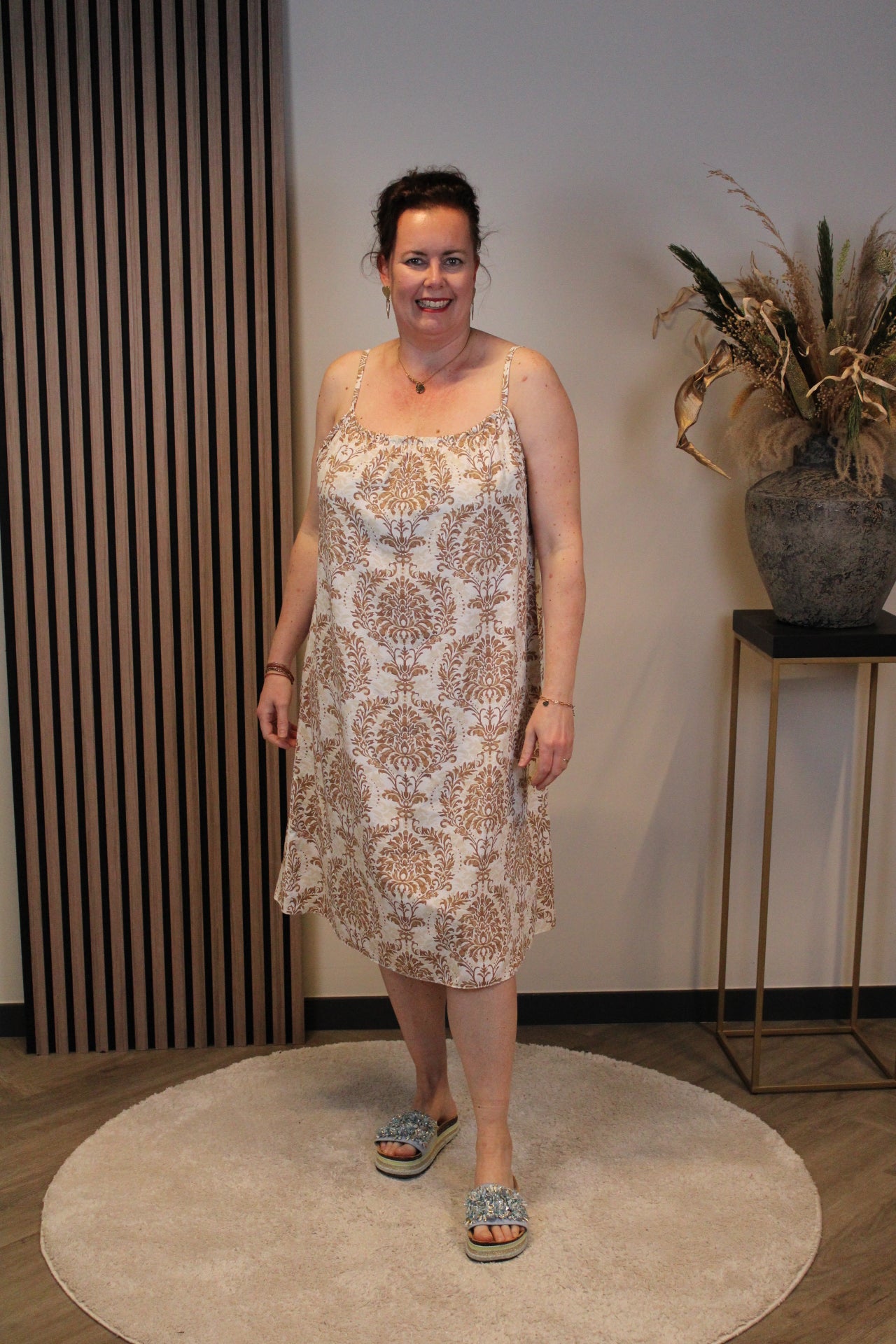 Olivia | Jurk beige 38 t/m 46