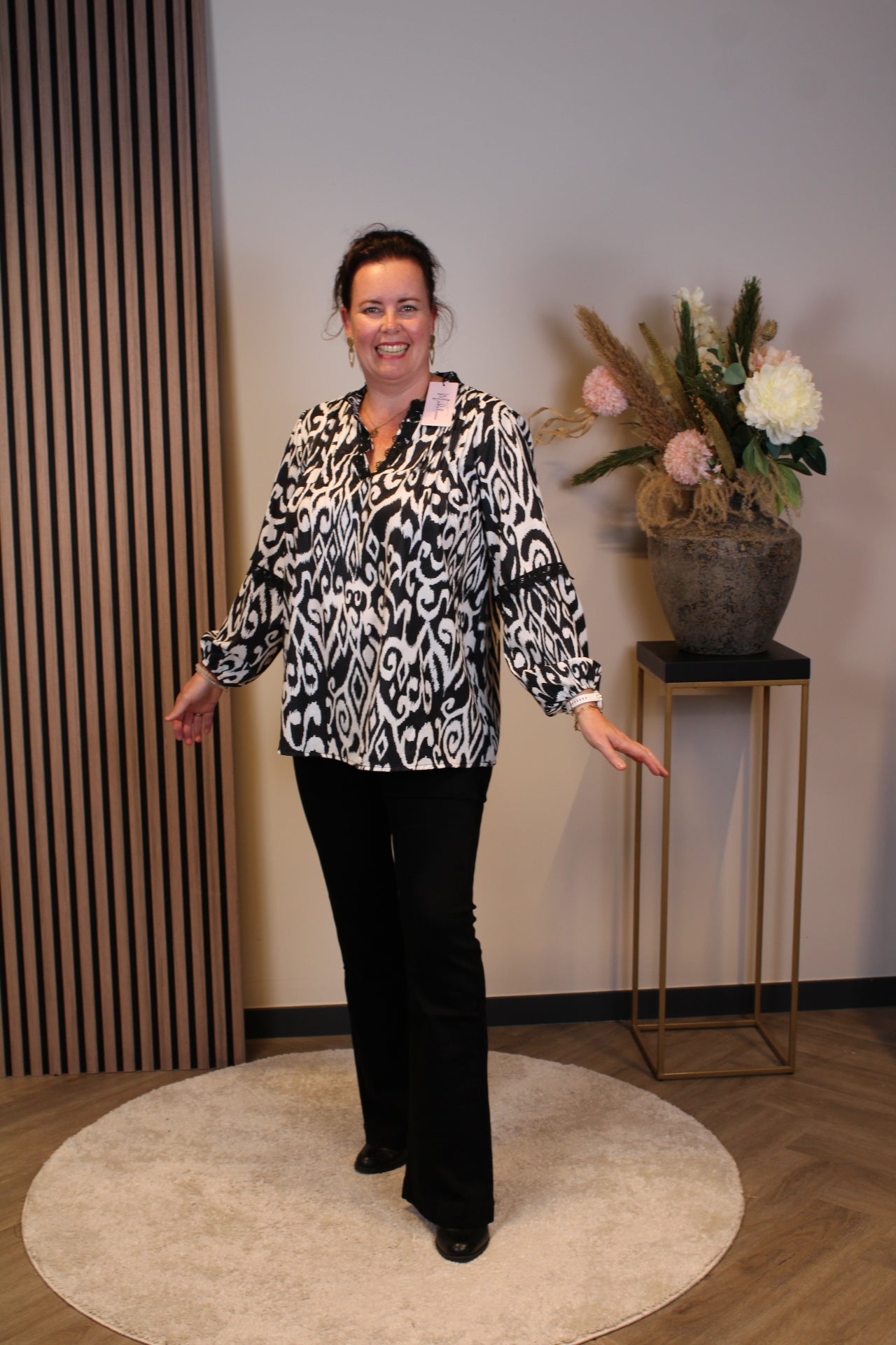 Dominique zwart | Flared Jeans 38 - 48