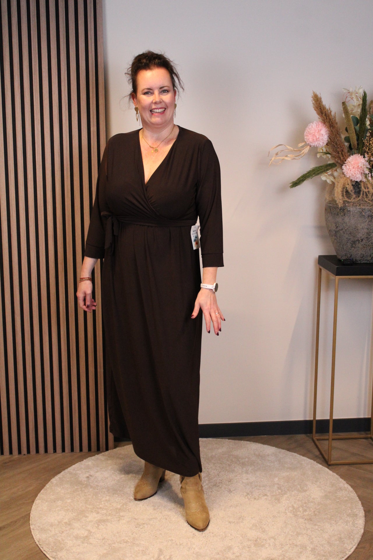 Fresia | Jurk bruin lange mouw 38 t/m 44