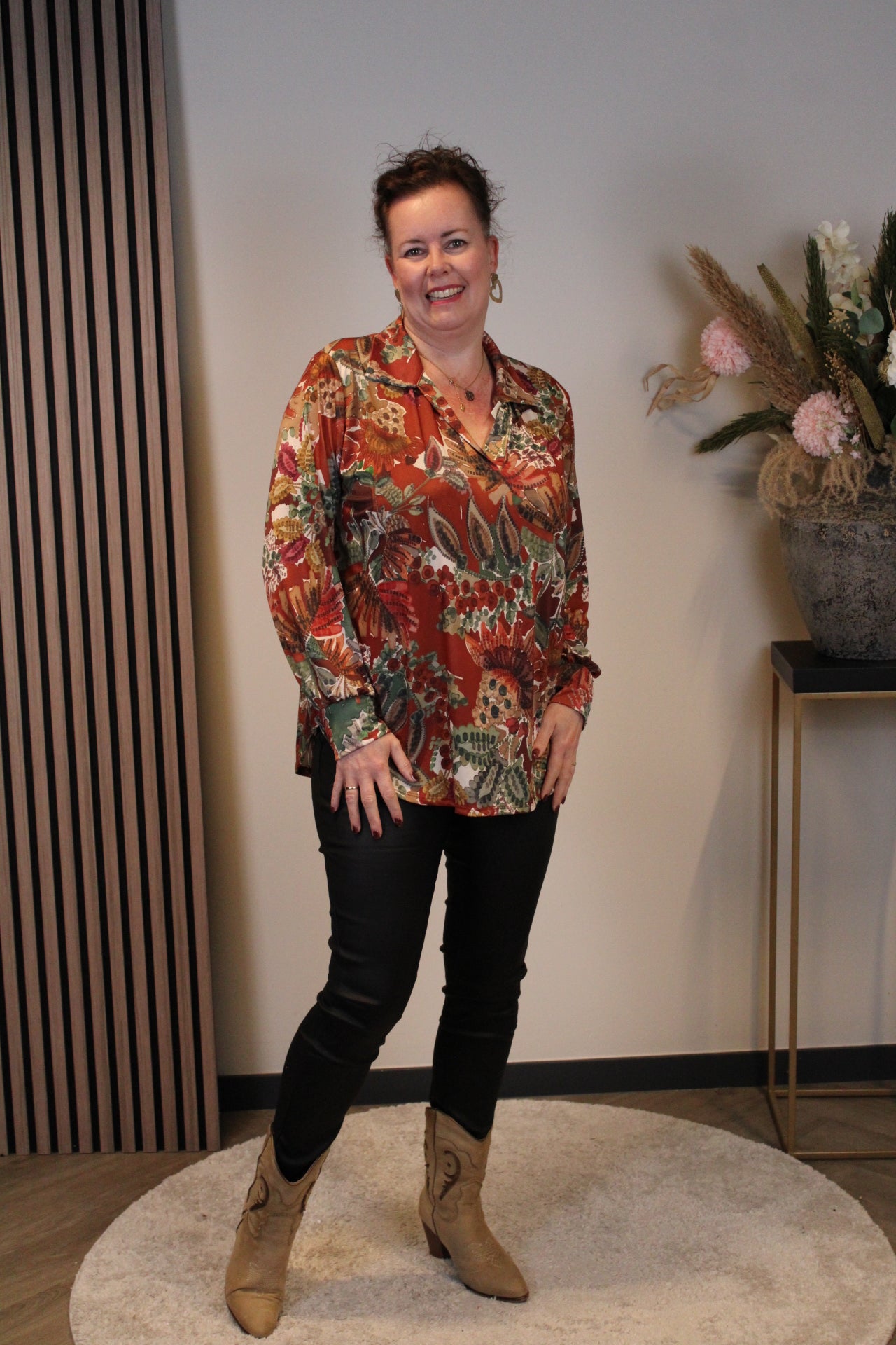 Helena | Blouse oranje met kraagje 38 t/m 48