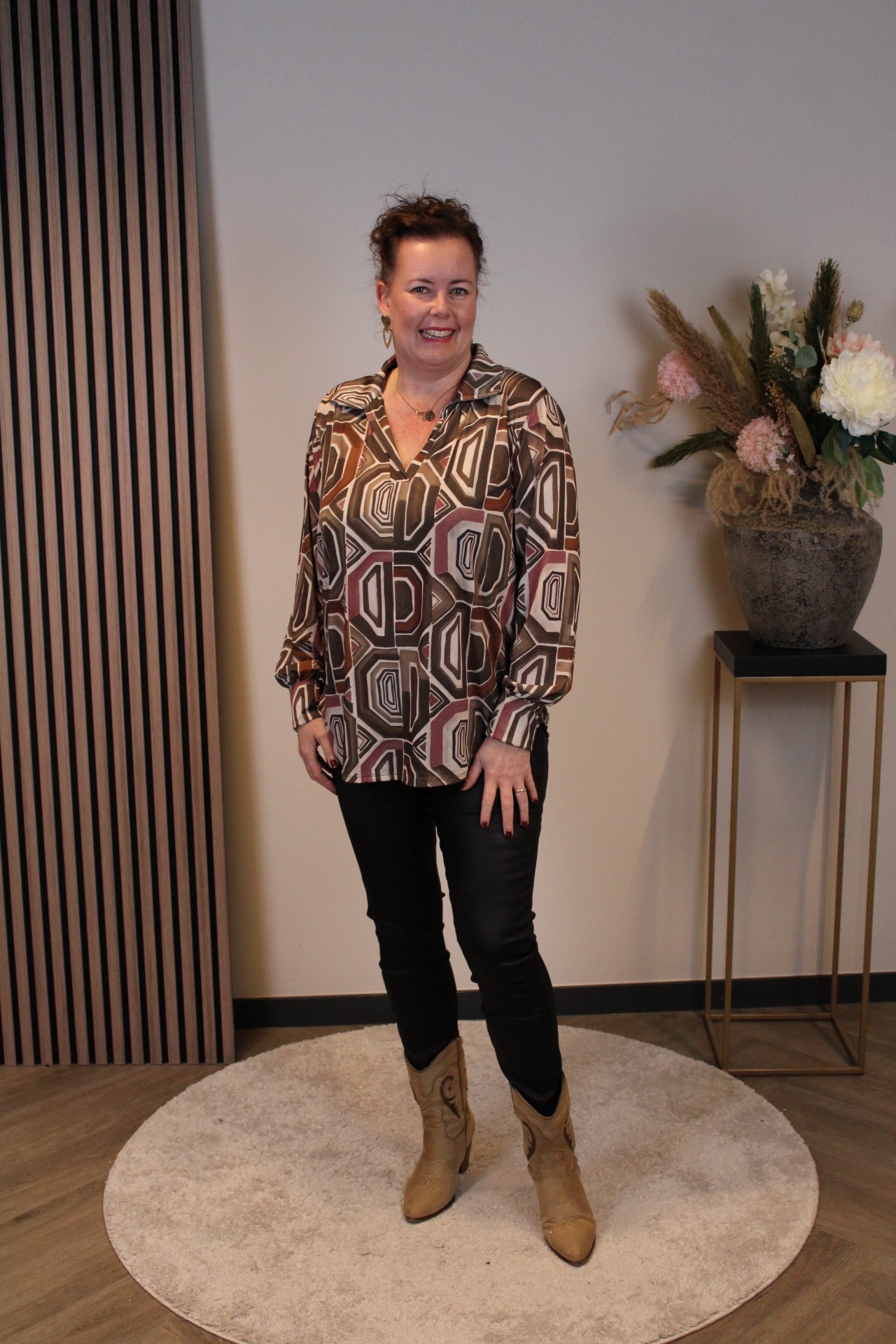 Eefje | Blouse beige met kraagje 38 t/m 48