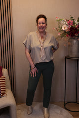 Ina | Top taupe + gratis sjaal