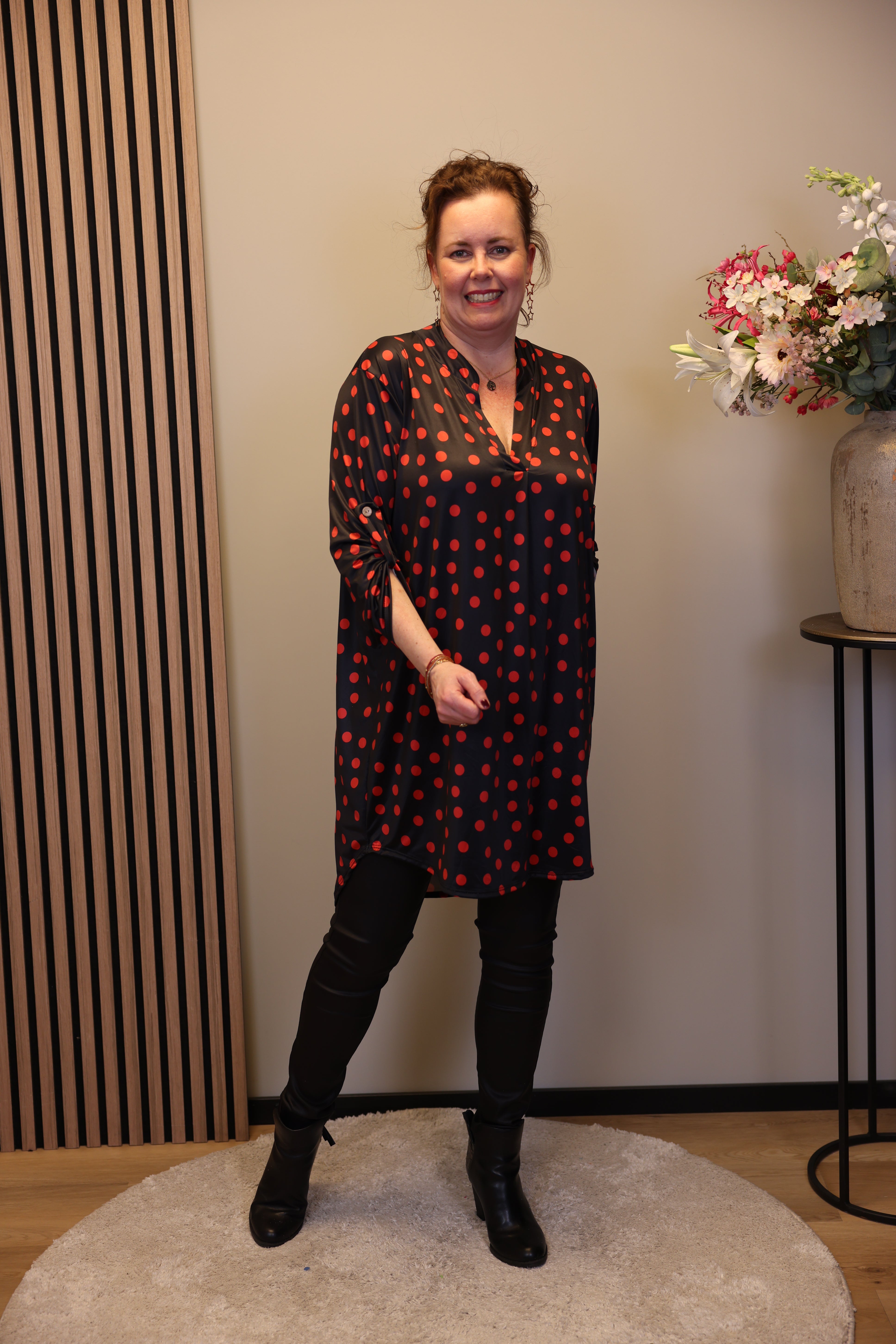 Mette | tuniek zwart/rood 38 t/m 48