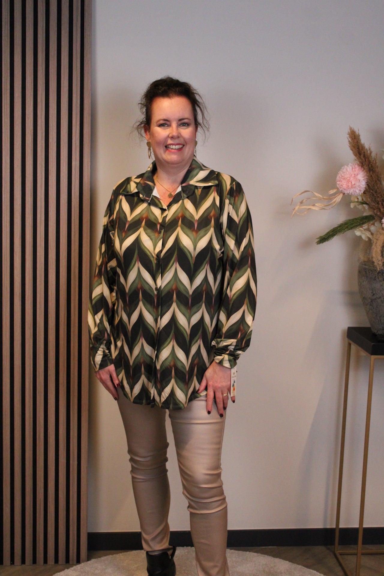 Amber | Blouse groen met knoopjes 38 t/m 48