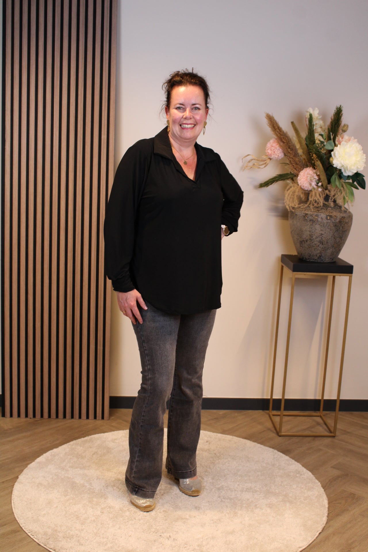 Sara | Blouse met kraagje zwart 48 t/m 52
