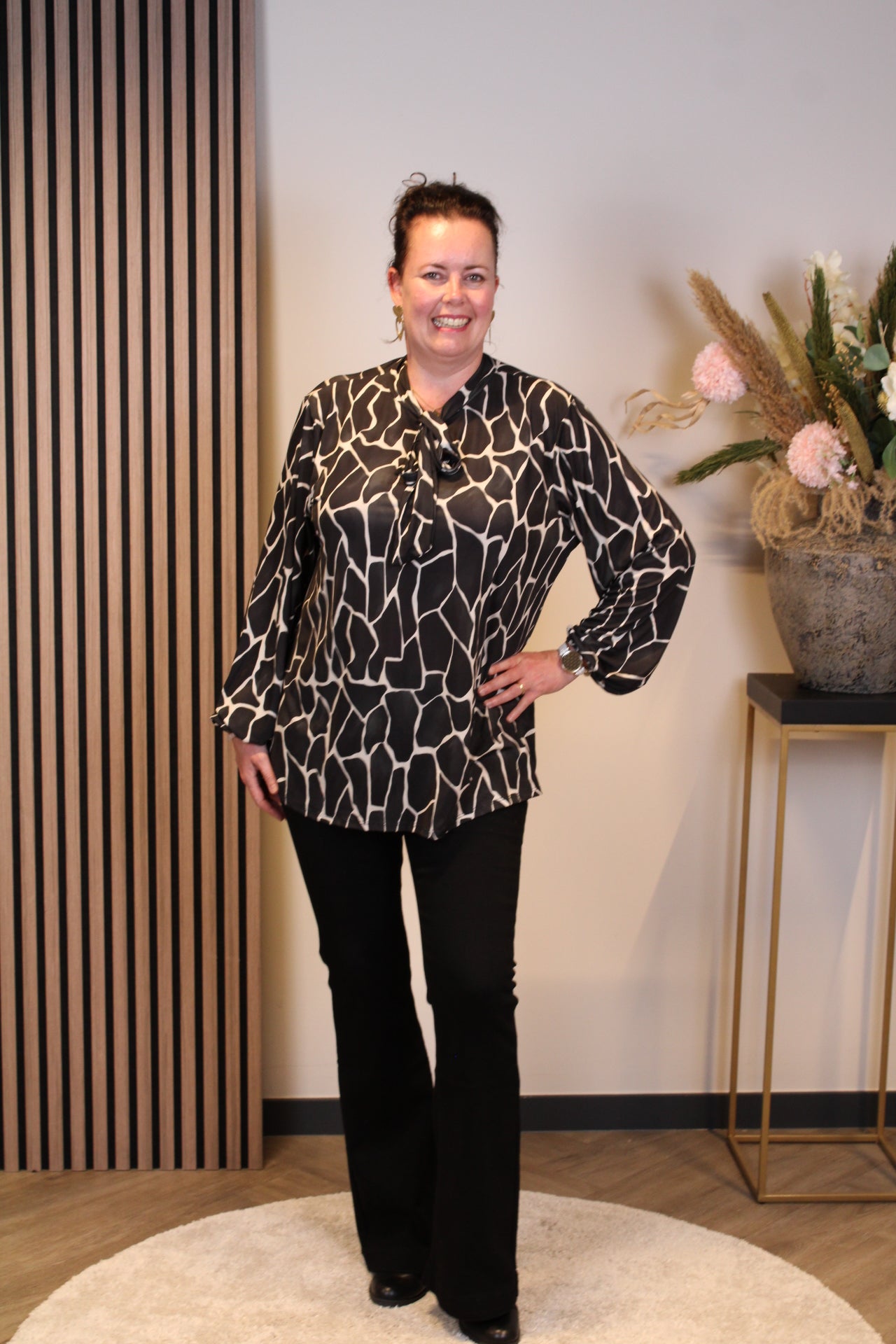 Hilda | Blouse zwart lange mouw 38 t/m 48
