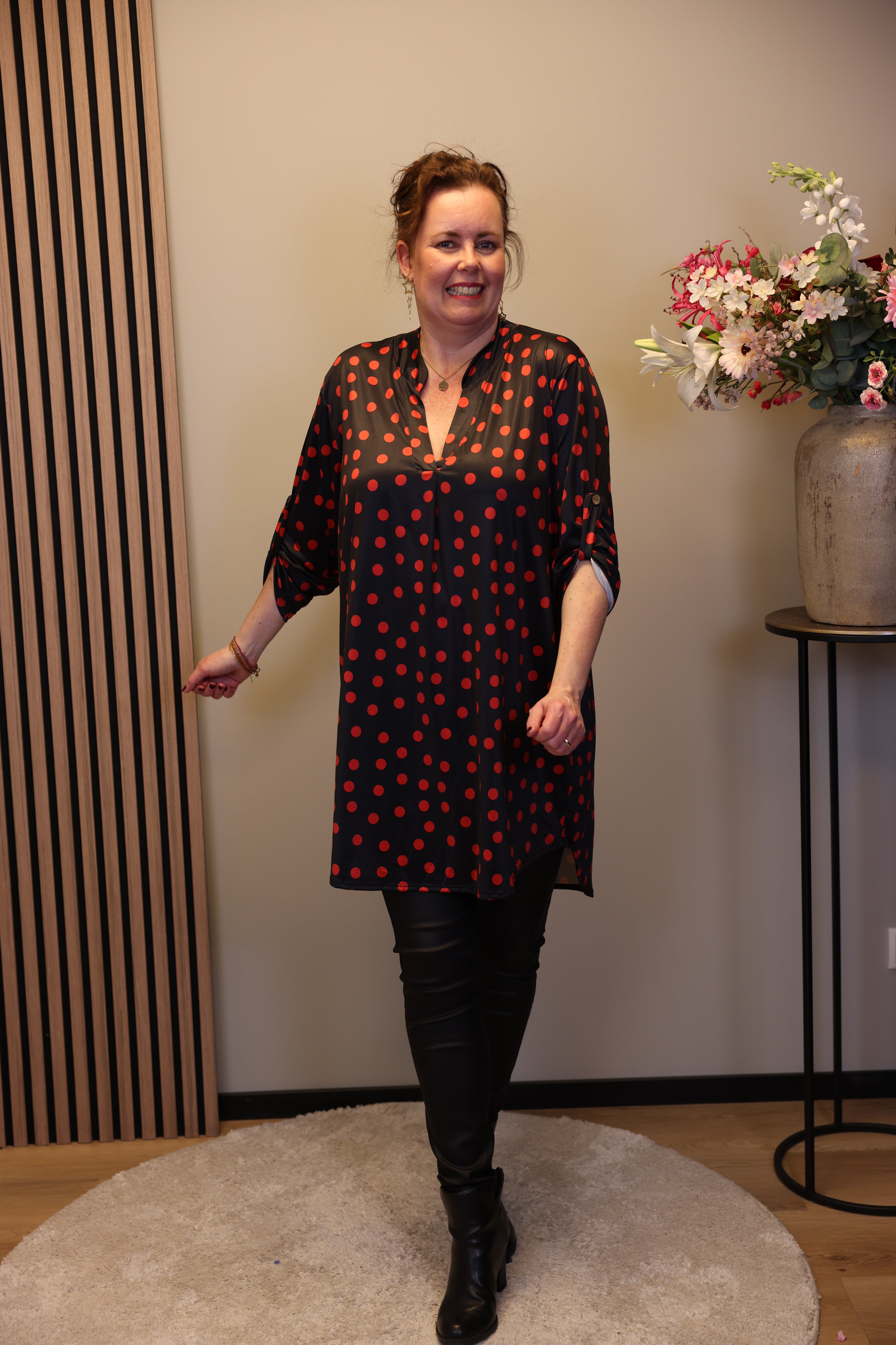 Mette | tuniek zwart/rood 38 t/m 48