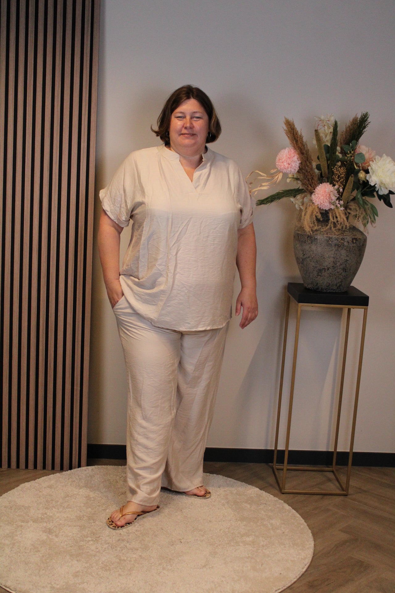 Joyce | Top beige viscose