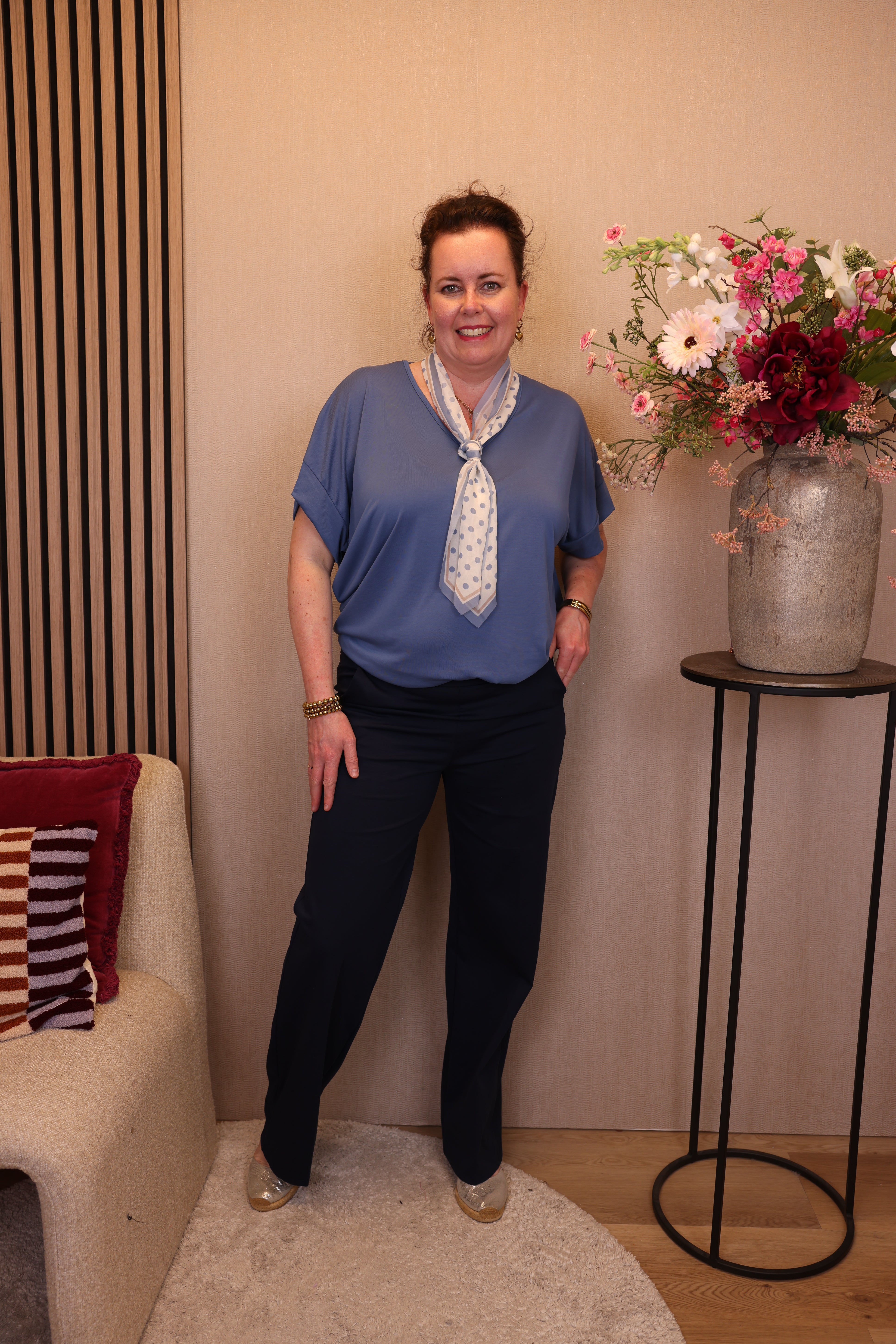 Mieke | Top blauw + gratis sjaal