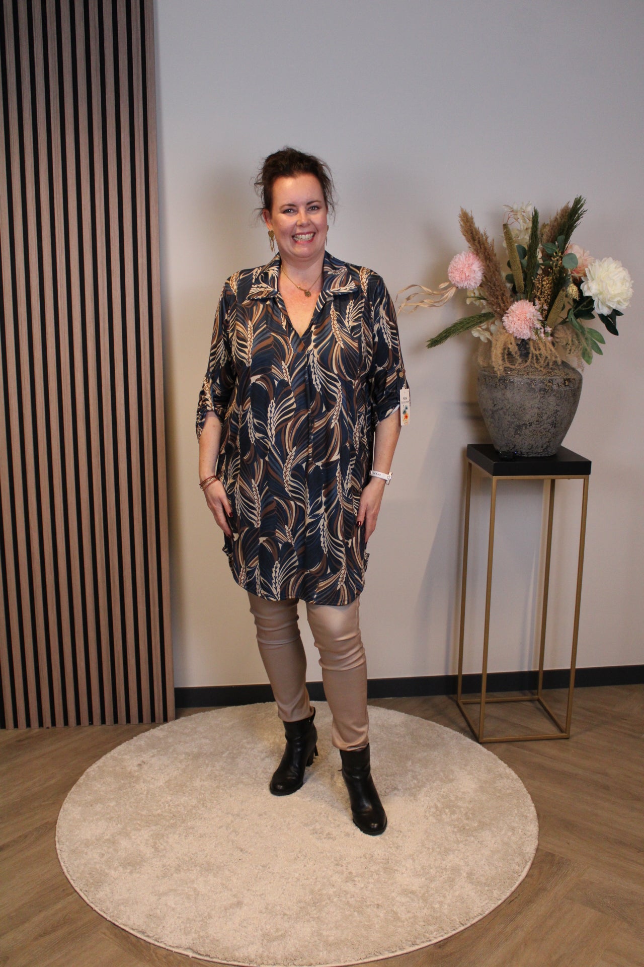 Maike | tuniek blauw met kraagje 38 t/m 48