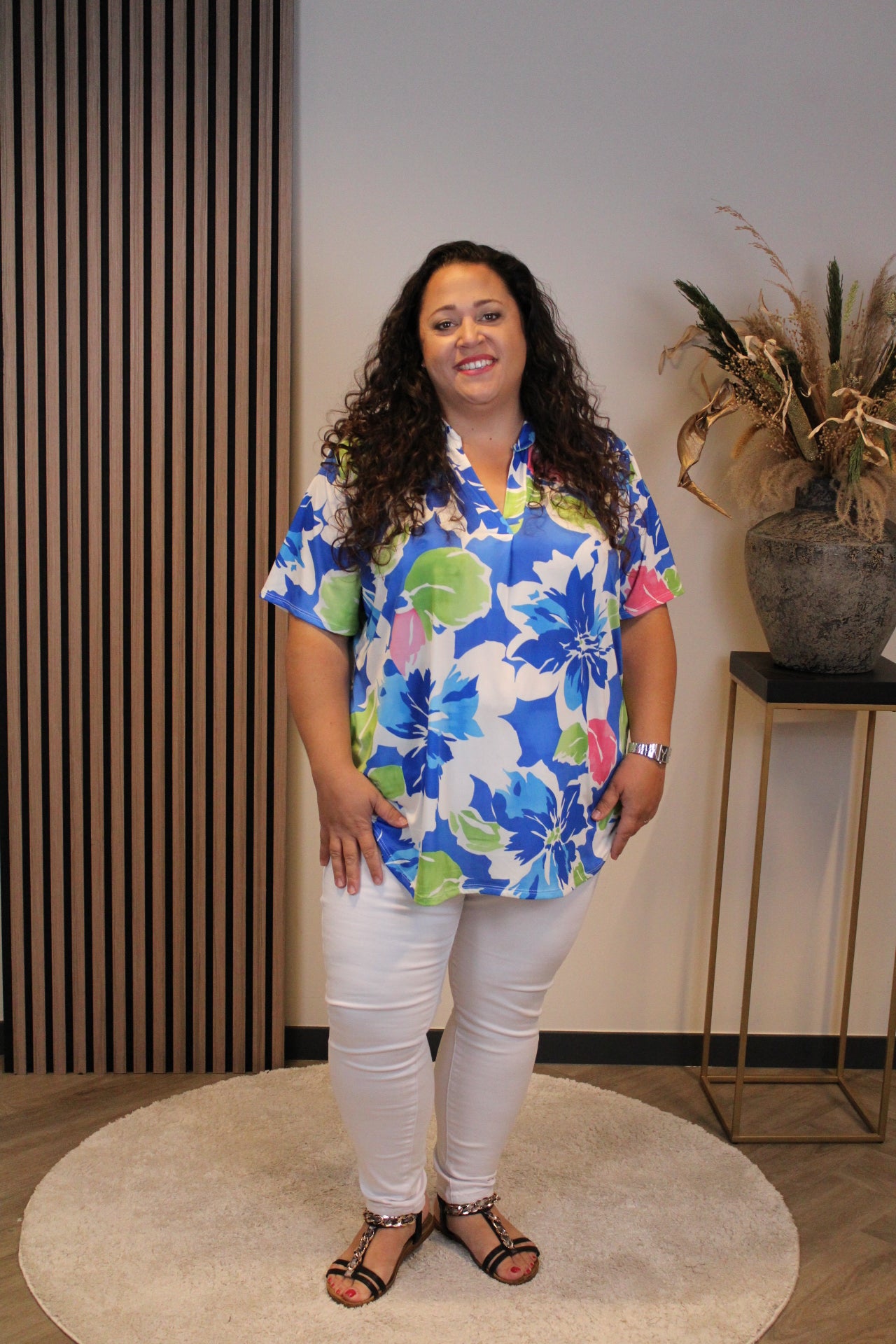 Maartje | Blouse blauw korte mouw 48 t/m 52