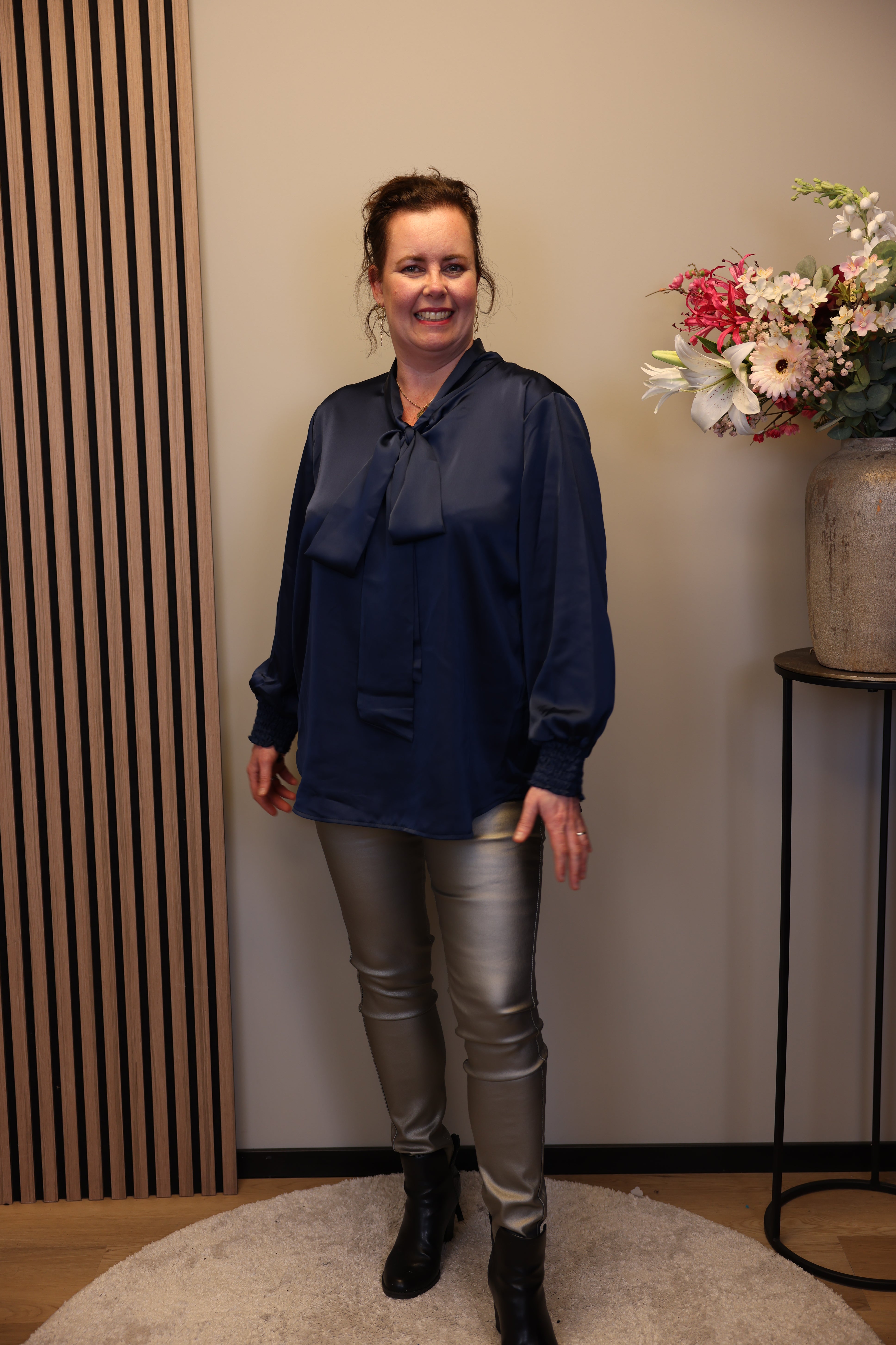 Fabienne | Blouse satijnlook navy 52 t/m 54