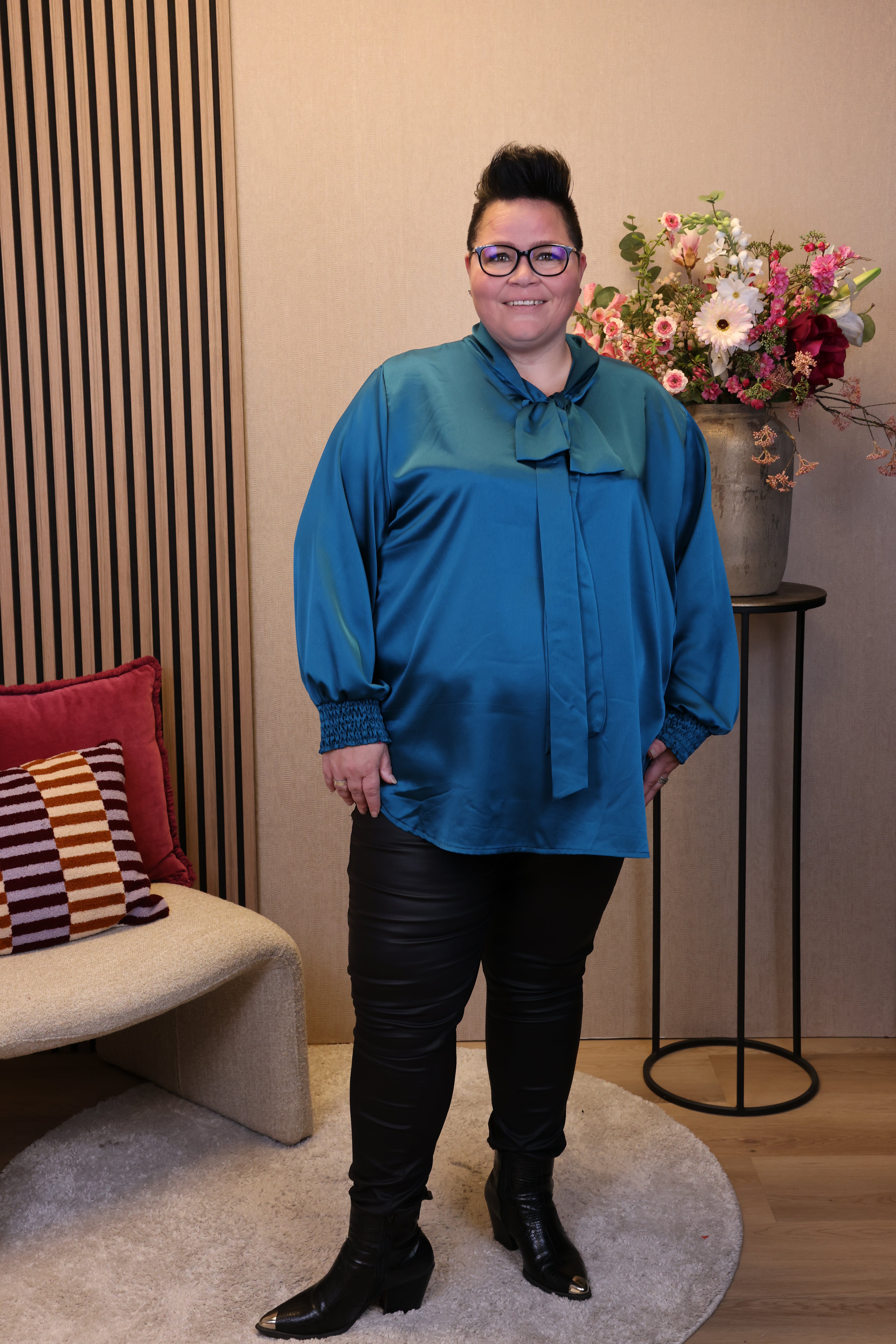 Fabienne | Satijnen blouse aqua