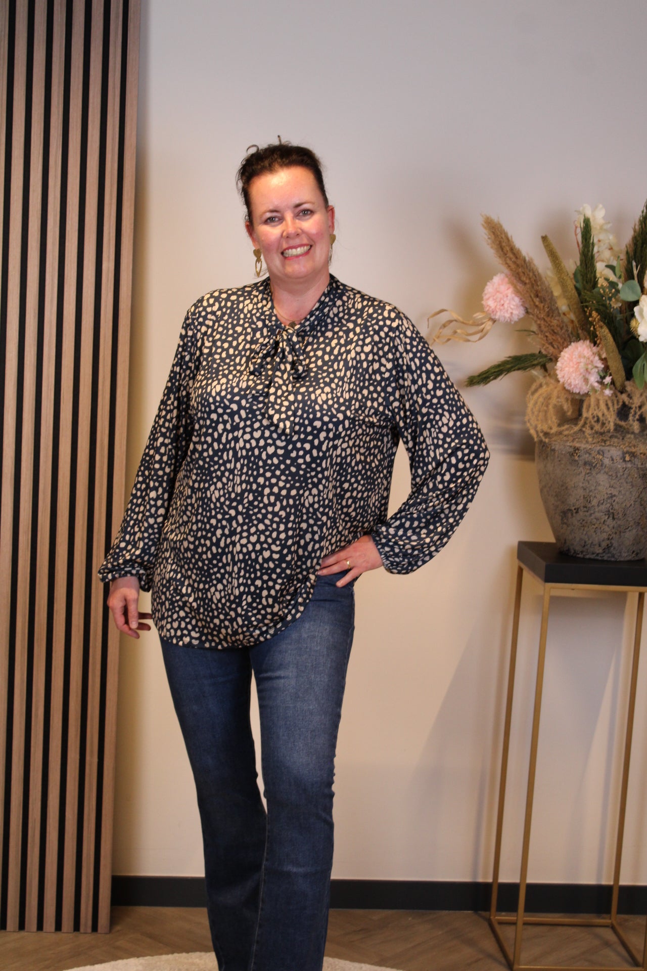 Janneke | Blouse blauw lange mouw 52 t/m 58