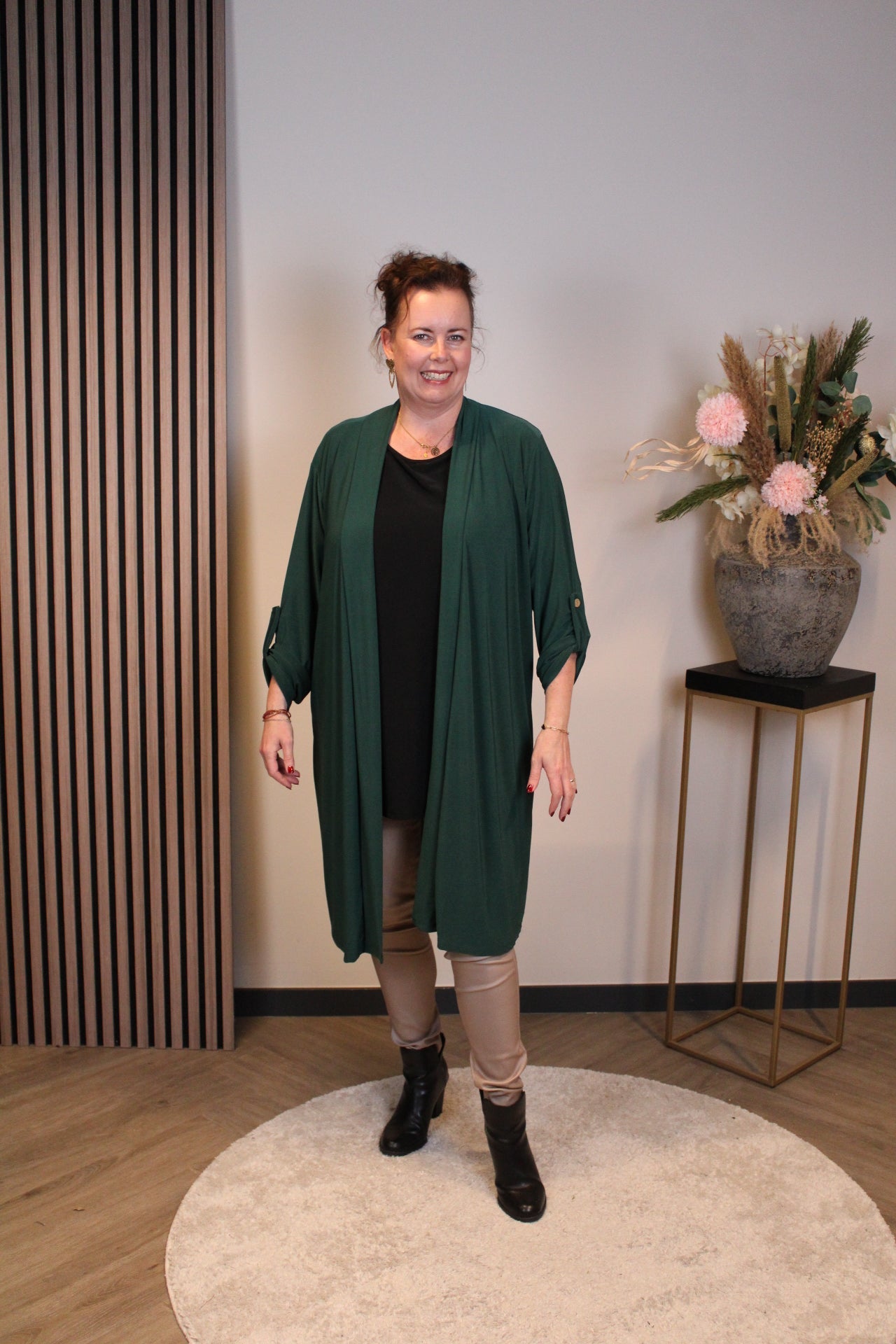 Nienke | Dun vestje kort fles groen 52 t/m 58