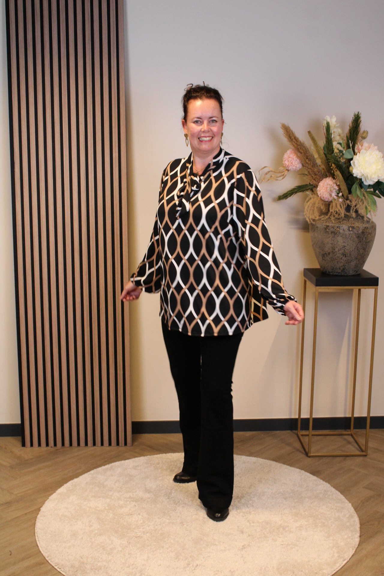 Daantje | Blouse zwart lange mouw 52 t/m 58