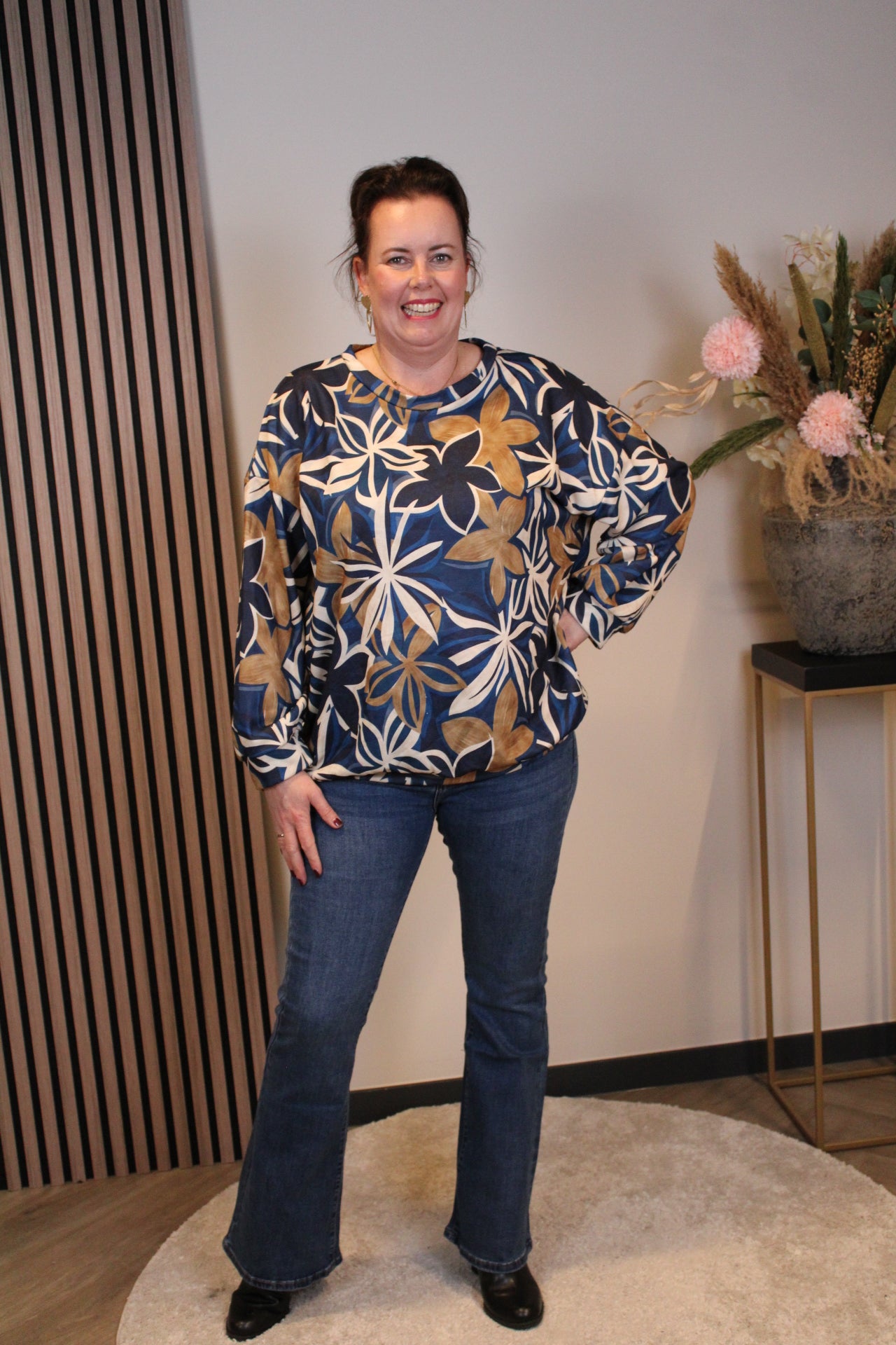 Amoura | trui blauw 46 t/m 50