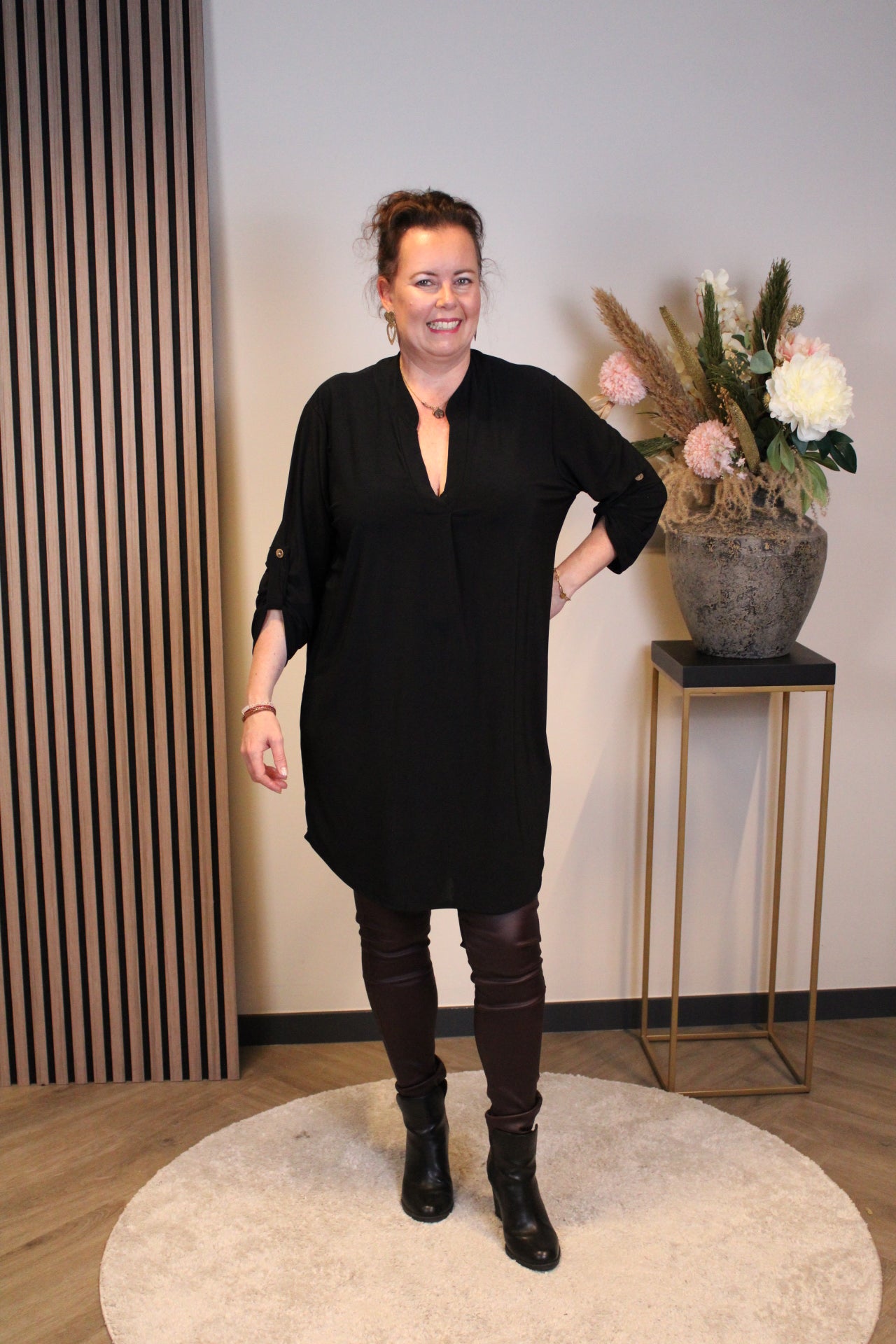 Mila | tuniek zwart 38 t/m 48
