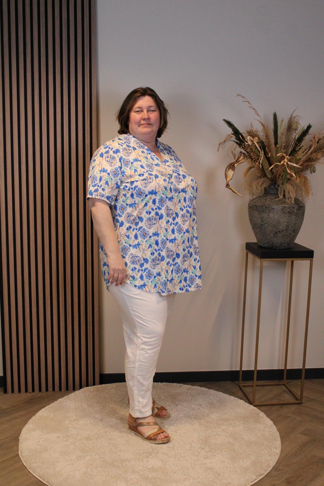 Emily | Blouse blauw korte mouw 52 t/m 58
