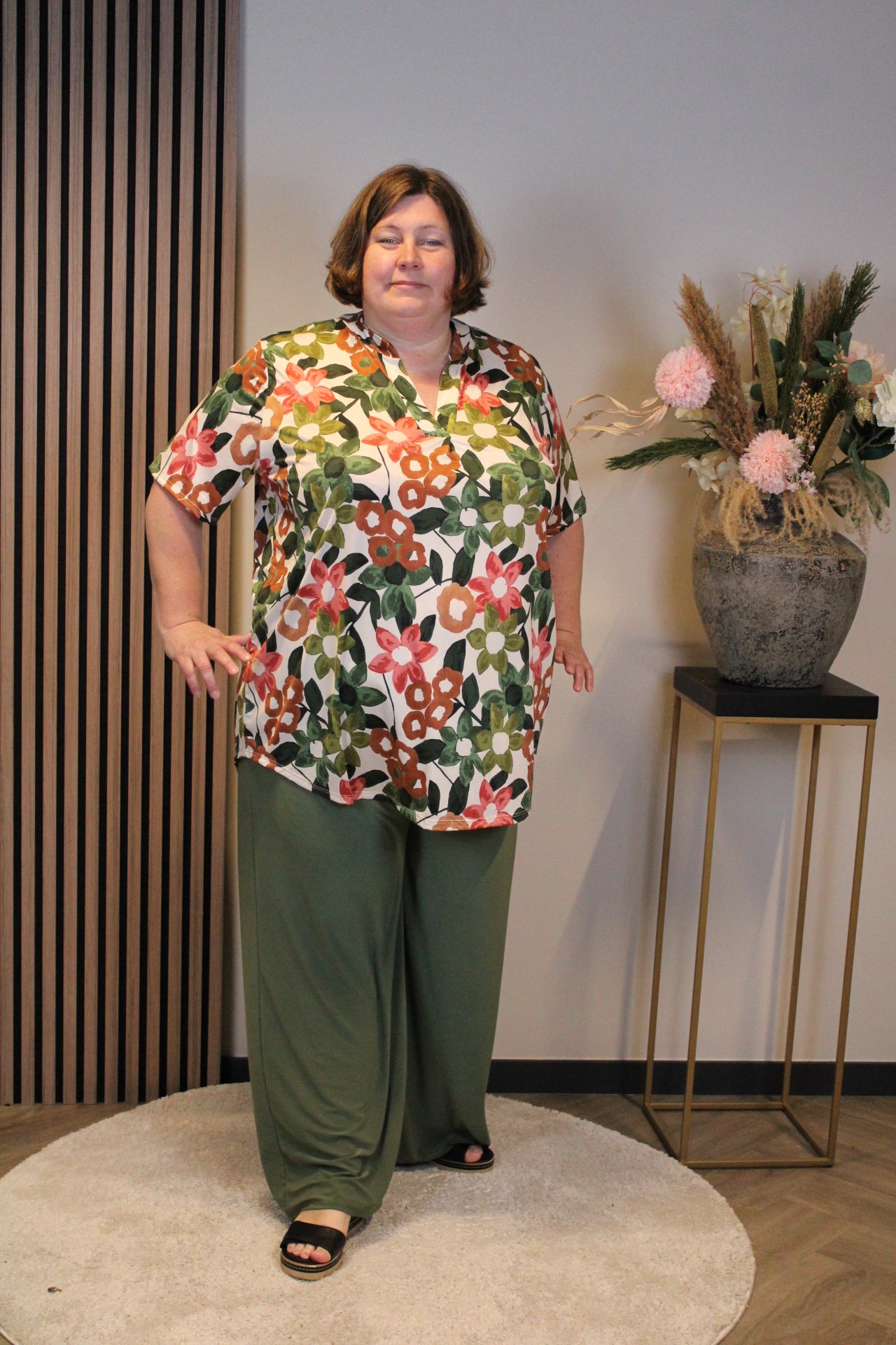 Ellen | Broek groen met zakken